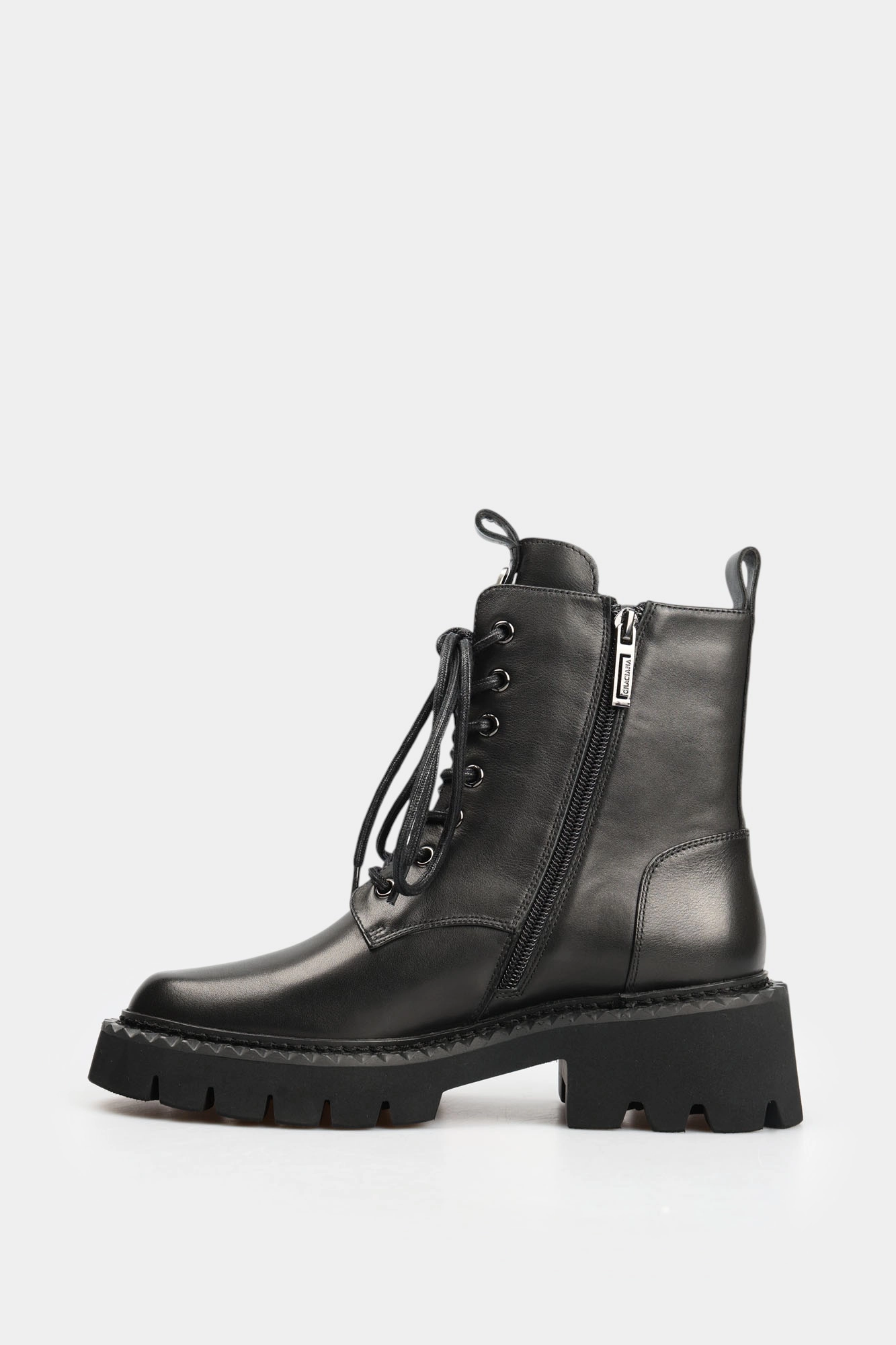 W0050B-7D08-1 Ботильоны Graciana Черный