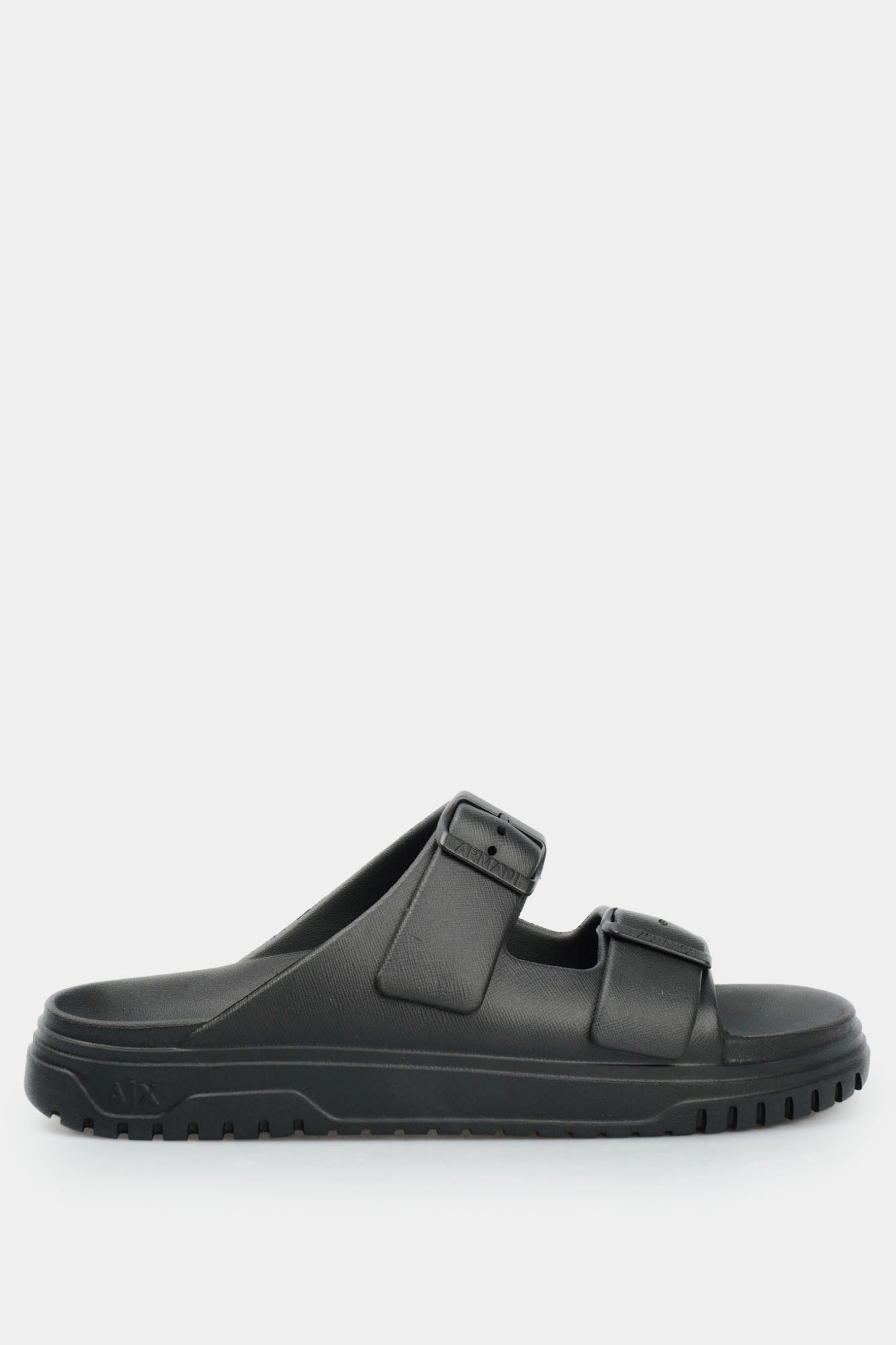 XUP015_XV821 Шлепанцы Armani Exchange Черный