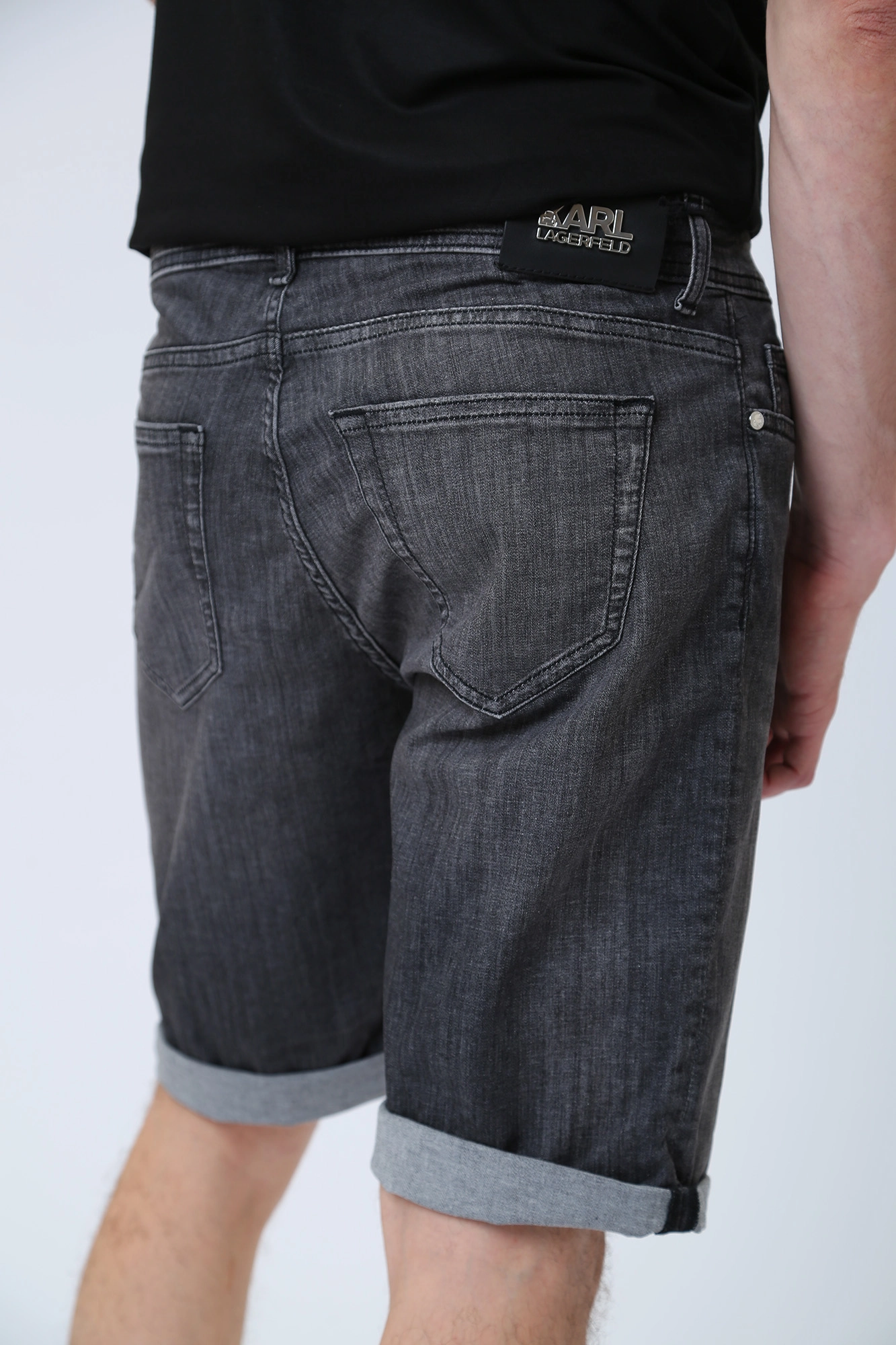 532833_265820 Шорты джинсовые Karl Lagerfeld Черный