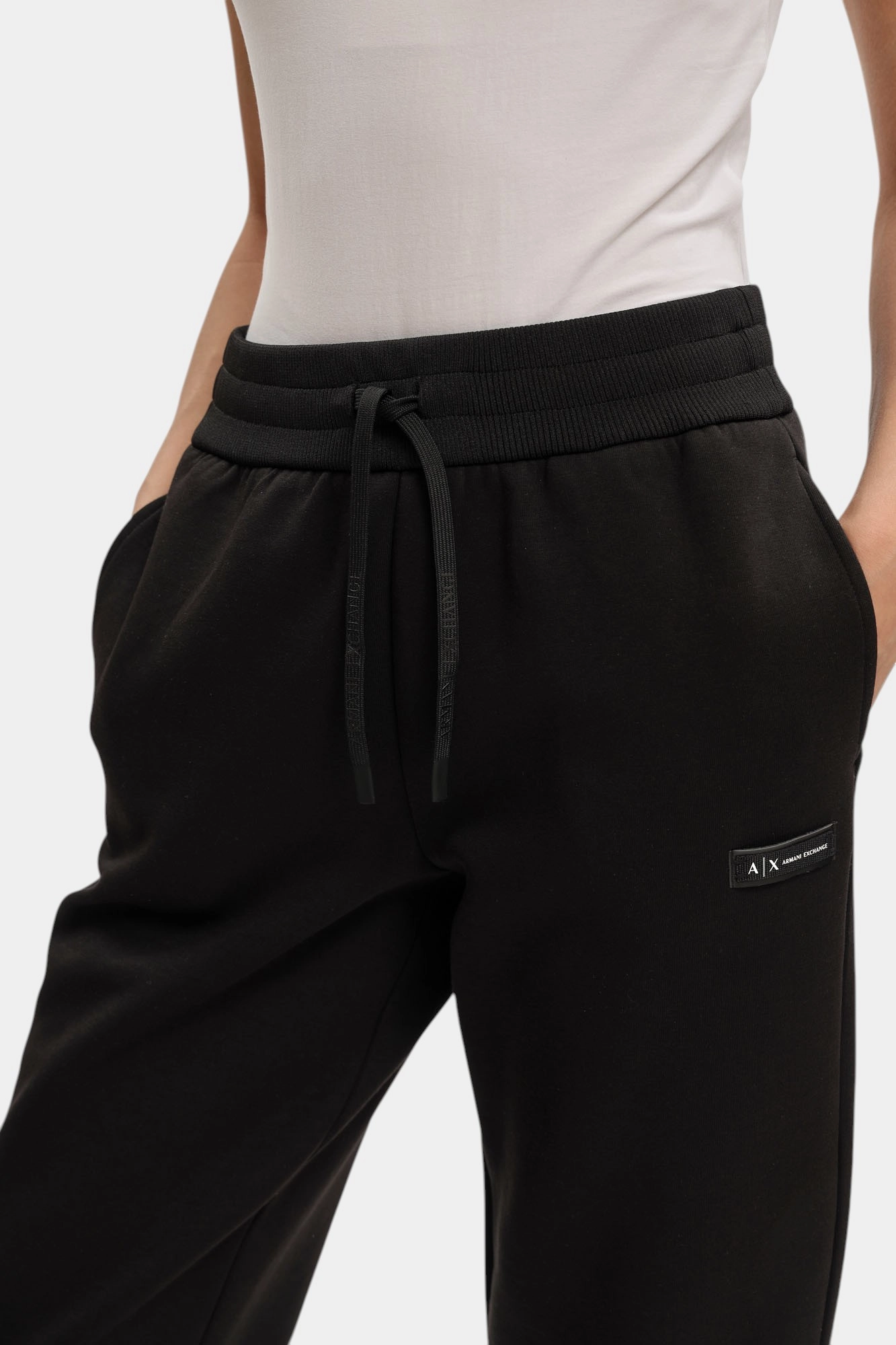 XW001287_AF16134 брюки спортивные armani exchange