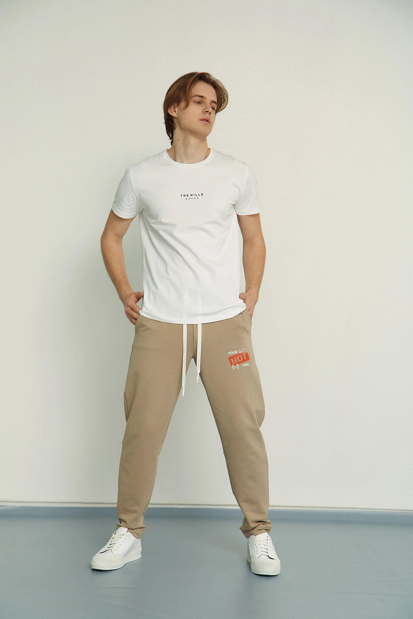 M-221-11-3339 Брюки спортивные The Hills Бежевый