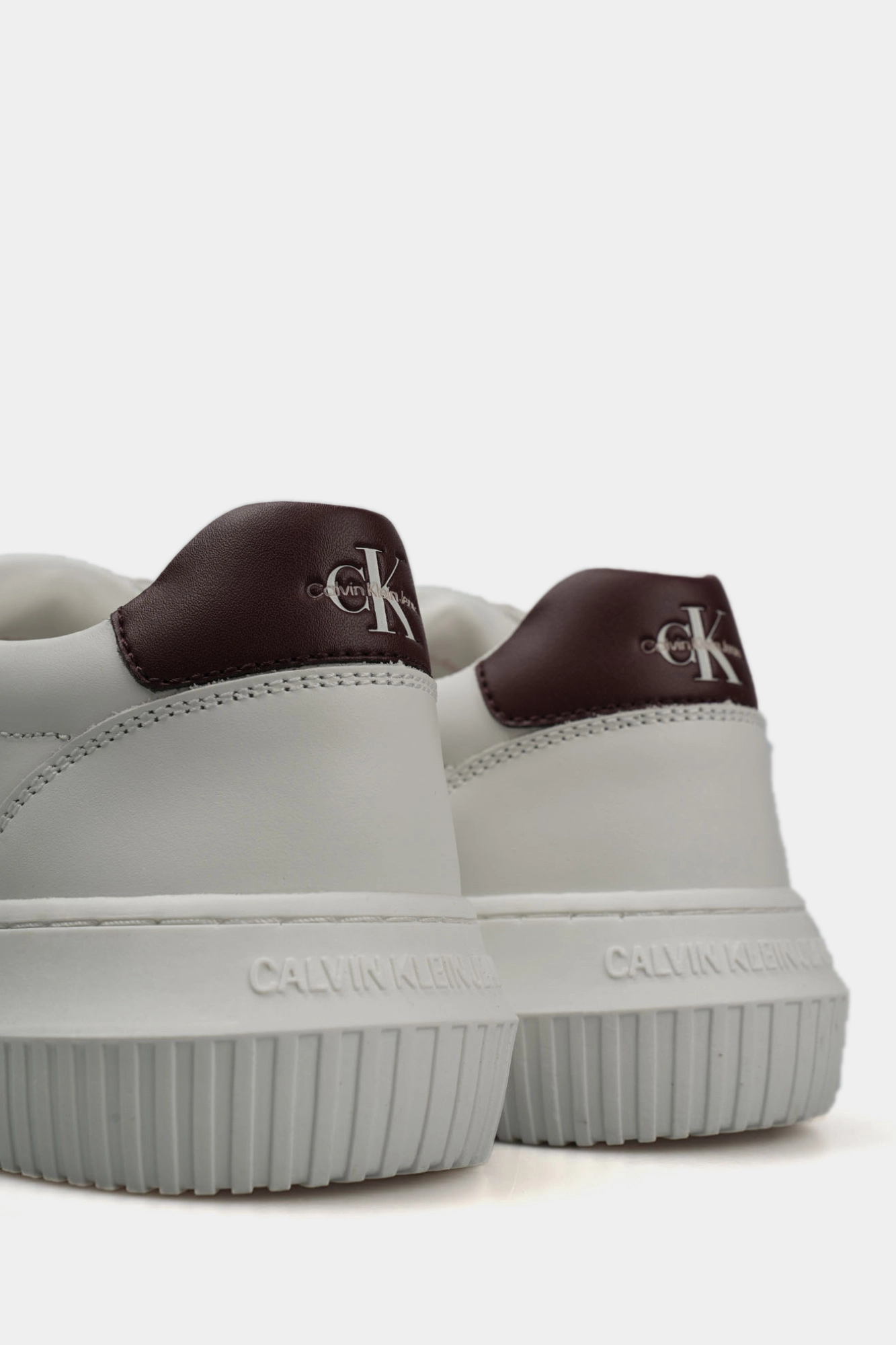 YW0YW00823 Кеды Calvin Klein Jeans Белый