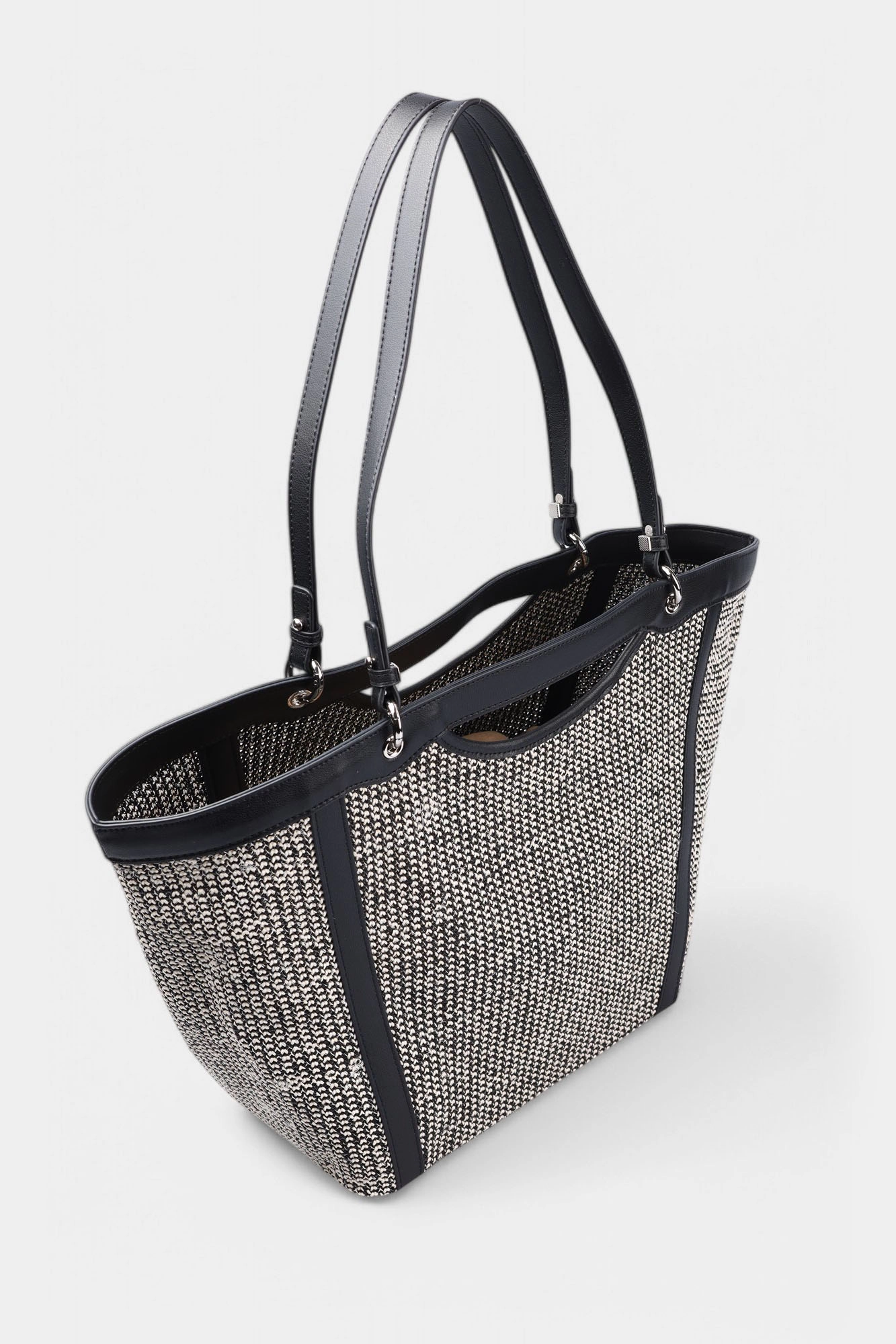 1693-1 Сумка Graciana Черный