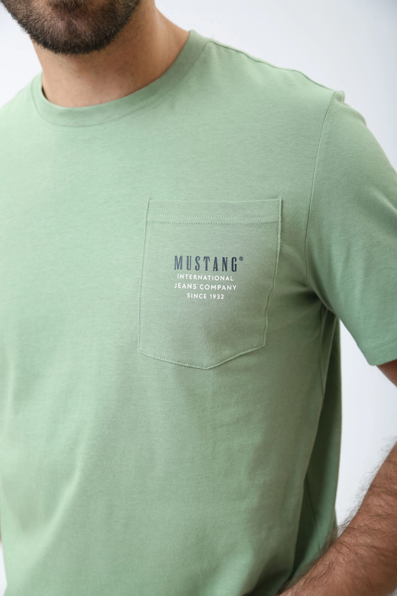1014941 Футболка Mustang Зеленый