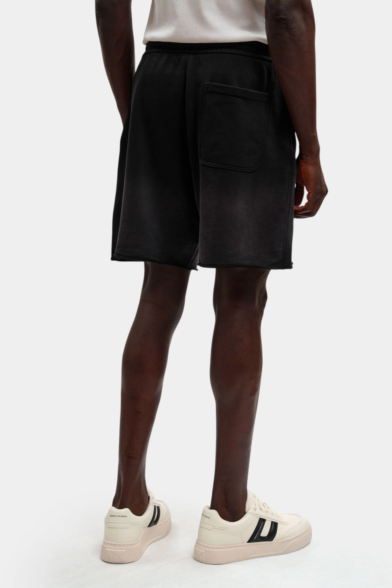 XM001769_AF20169 Шорты Armani Exchange Черный