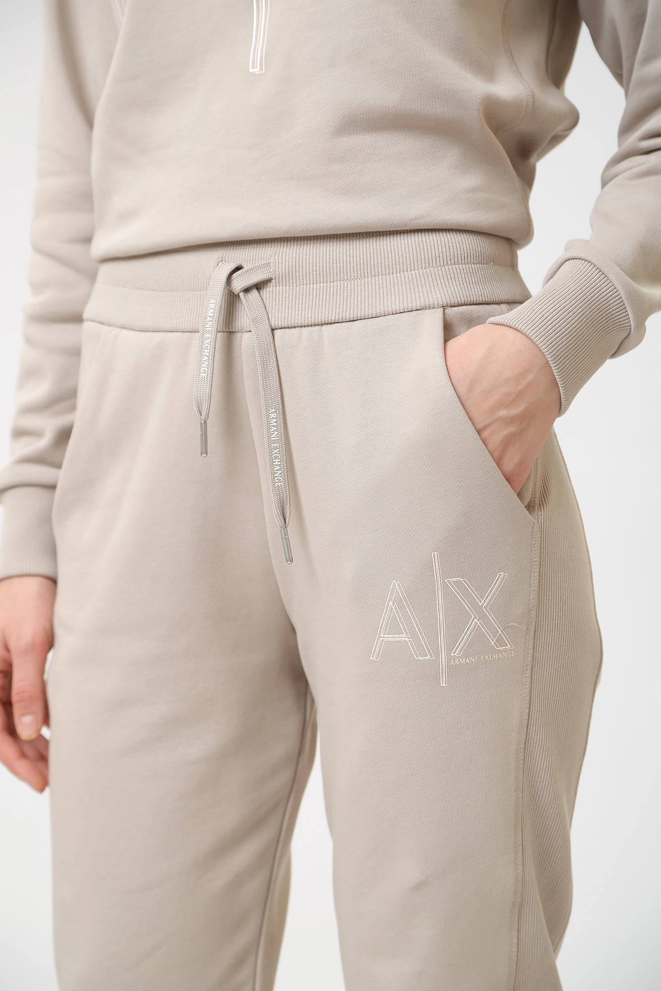 3DYP71_YJEBZ брюки спортивные armani exchange