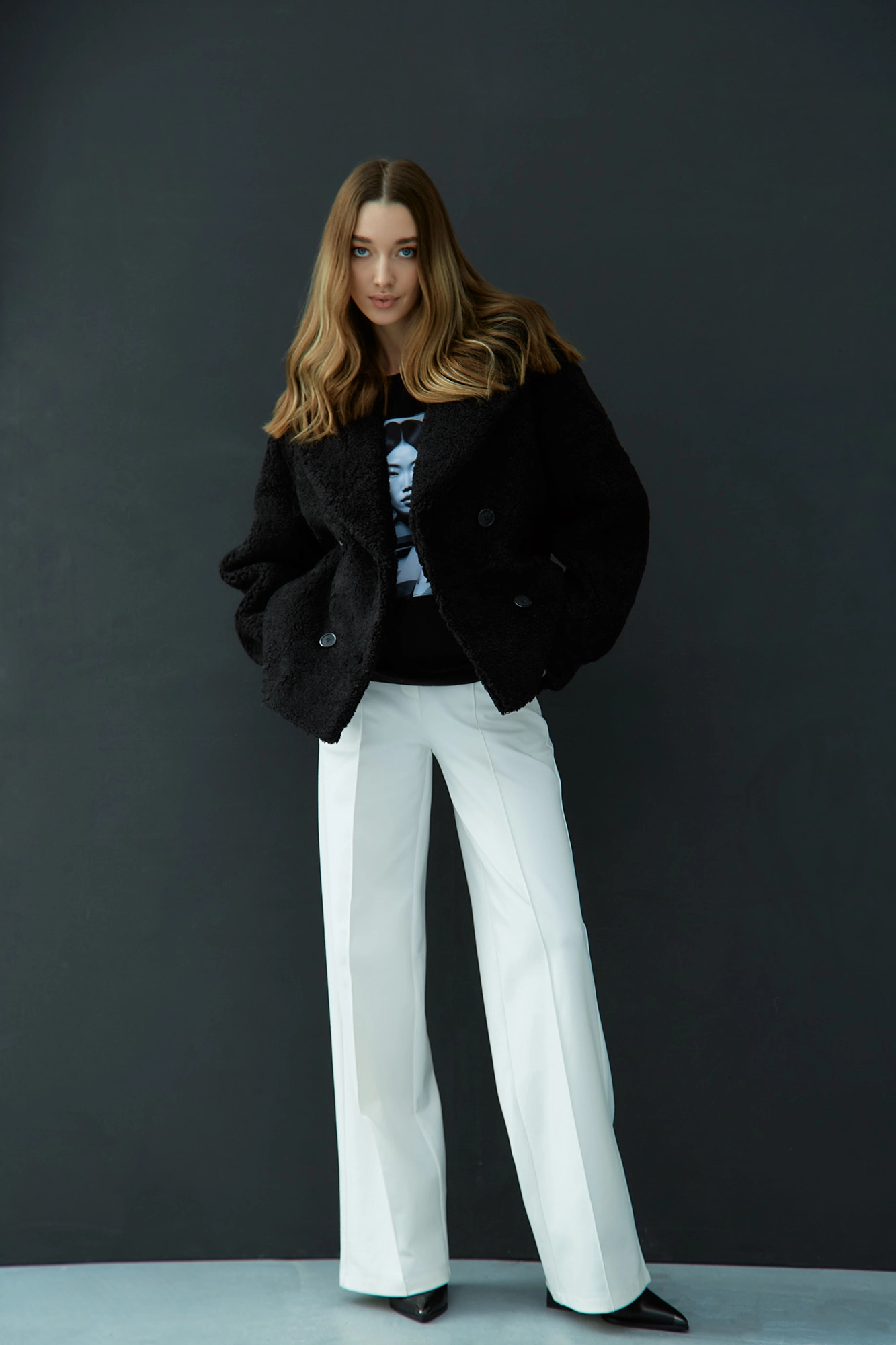 W-232-ZM-988К шуба the hills 