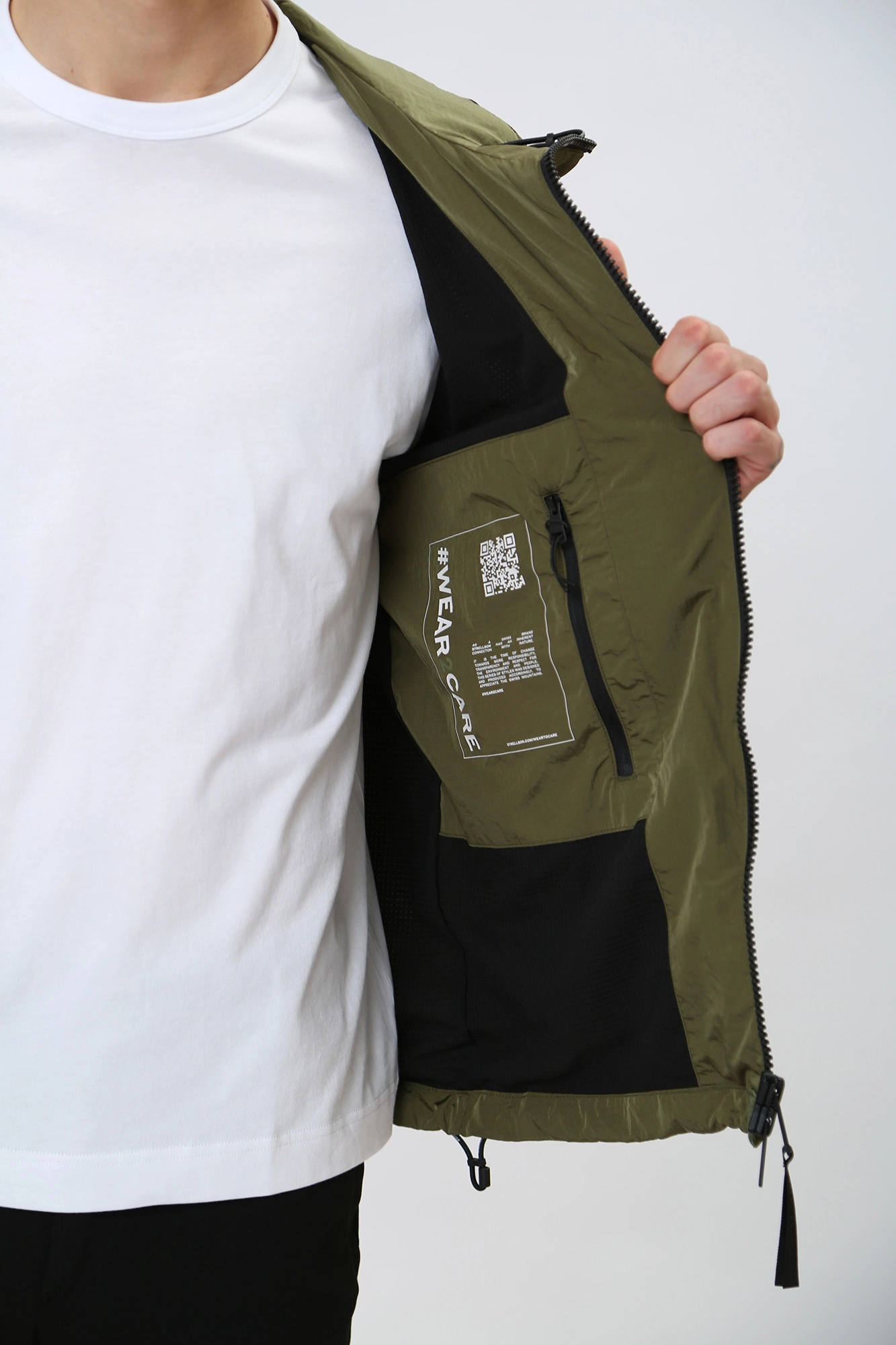 30036966_10015720 Куртка Strellson Зеленый