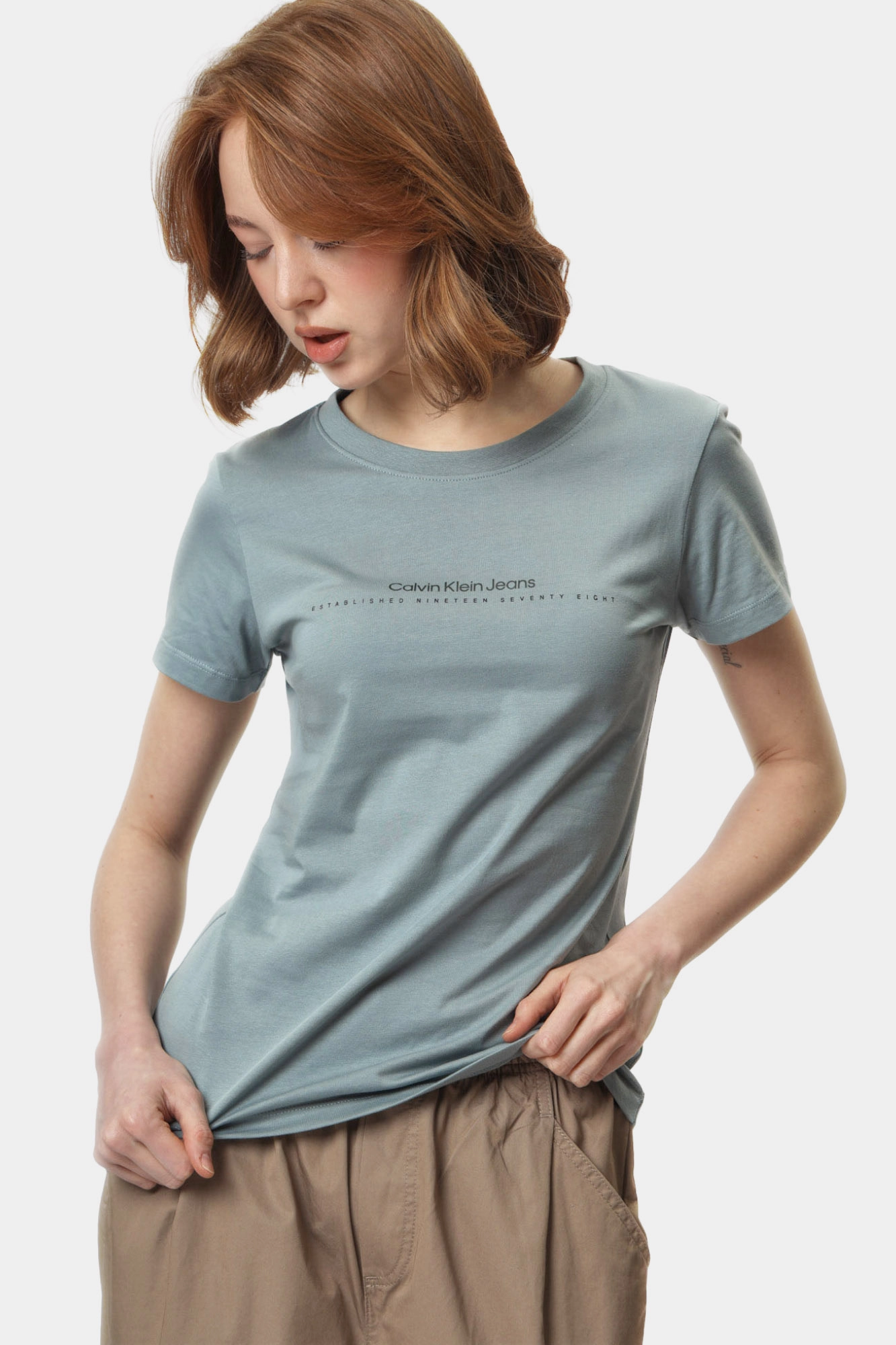 J20J224990 футболка calvin klein jeans 