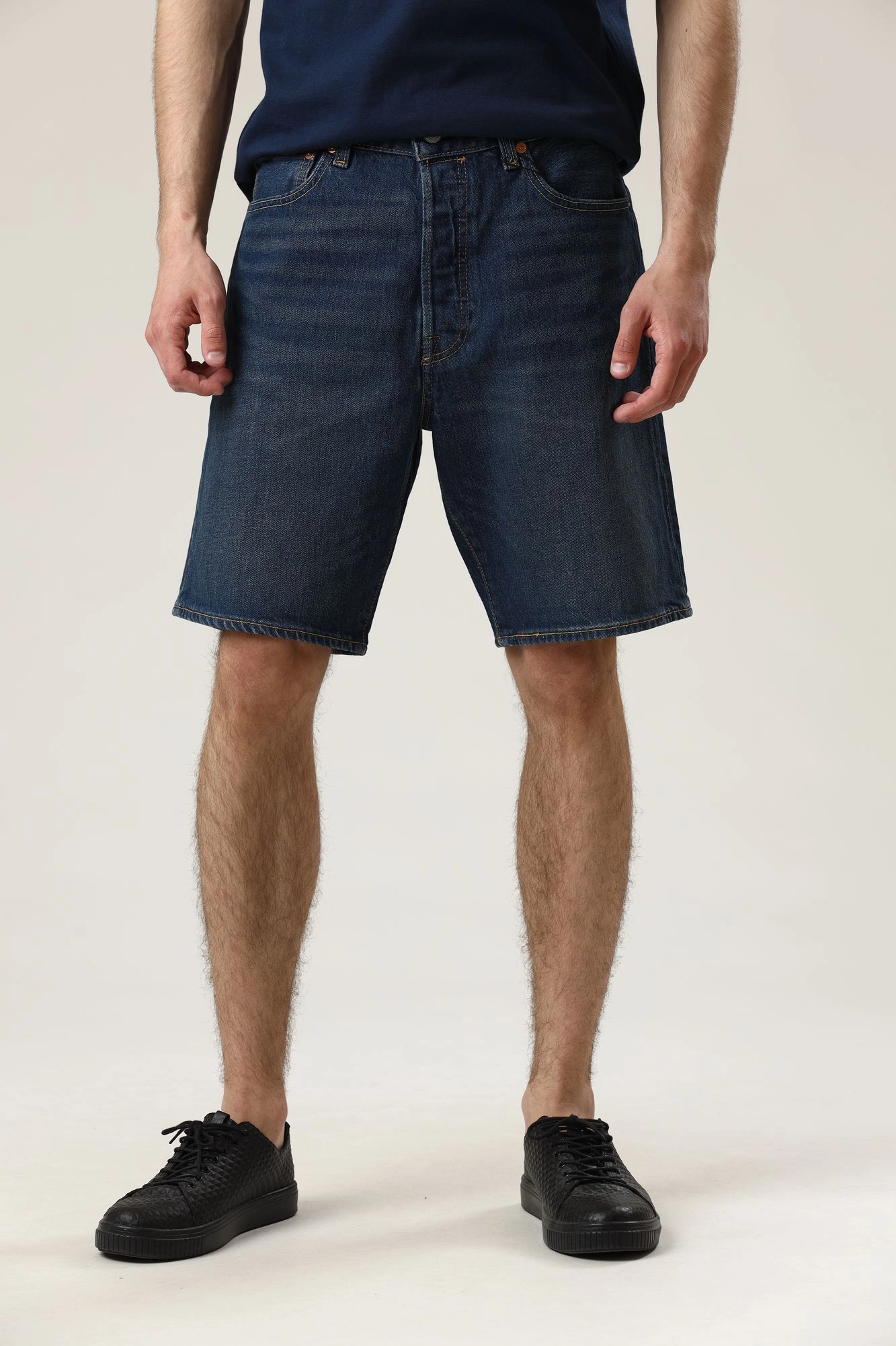 Levi s short online