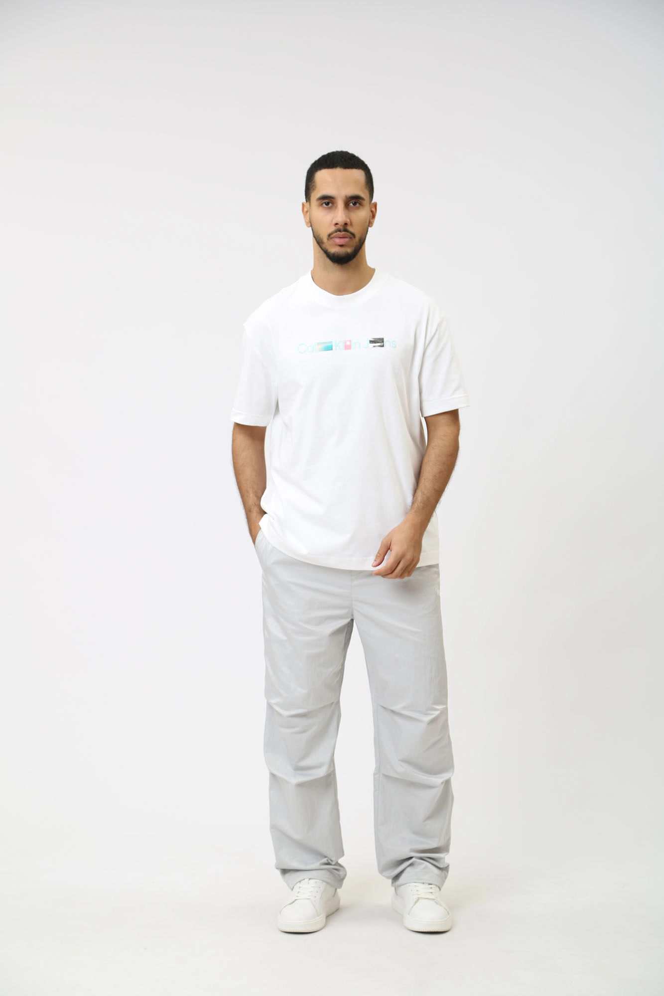 Calvin klein white pants online