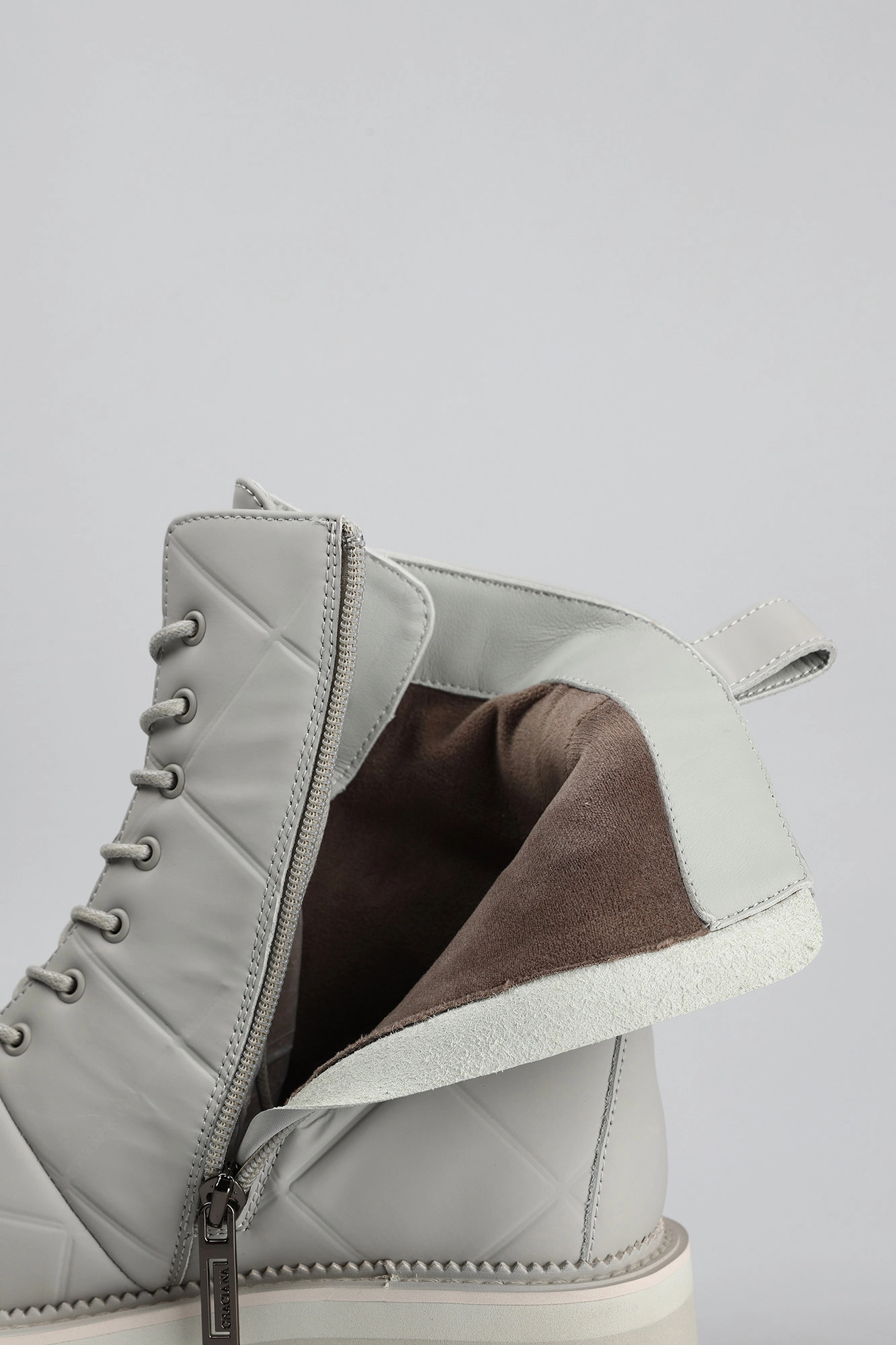 GL512-380 Ботинки Graciana Серый