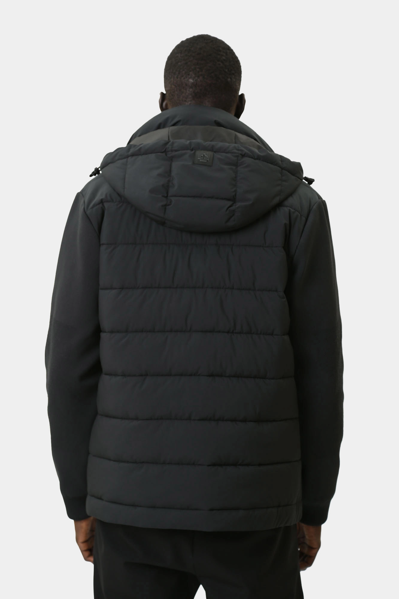 30040802_10013080 Куртка Strellson Черный