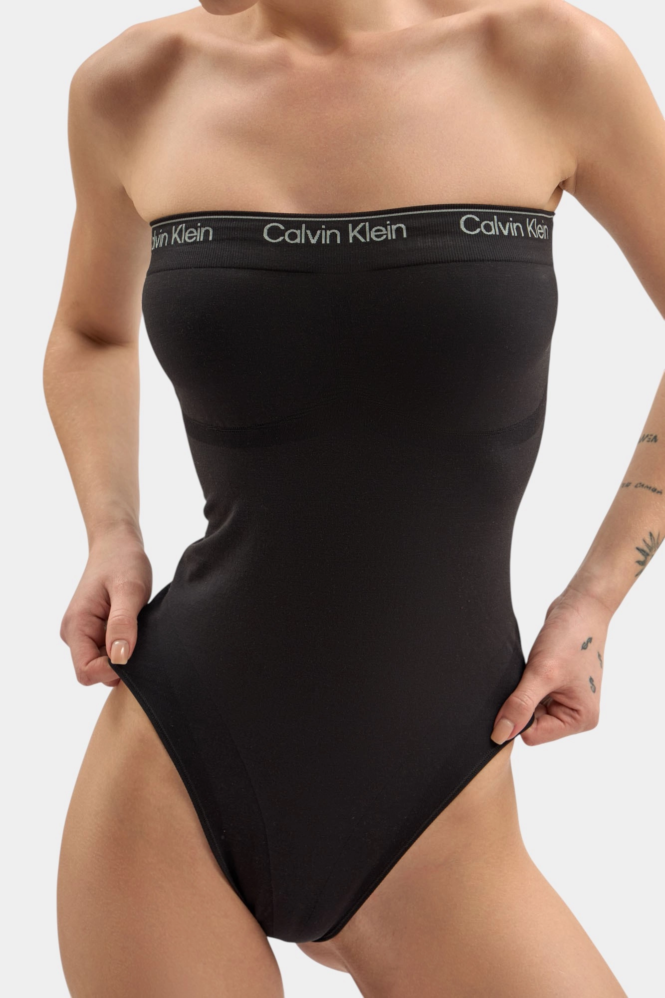 LV00QF8343 боди-топ calvin klein underwear 