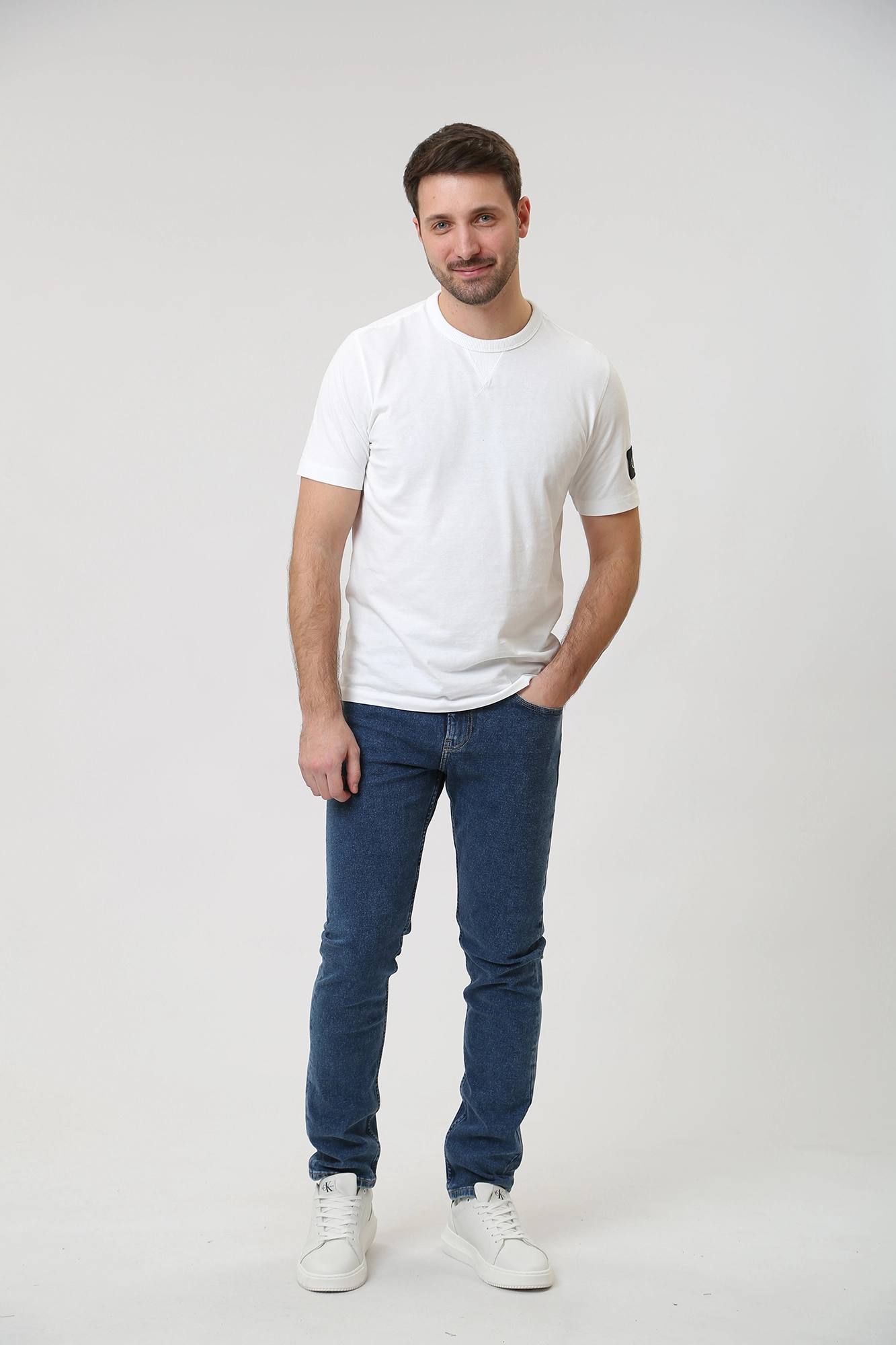 SLIM Calvin Klein Jeans J30J324194 1BJ Med Online.ru