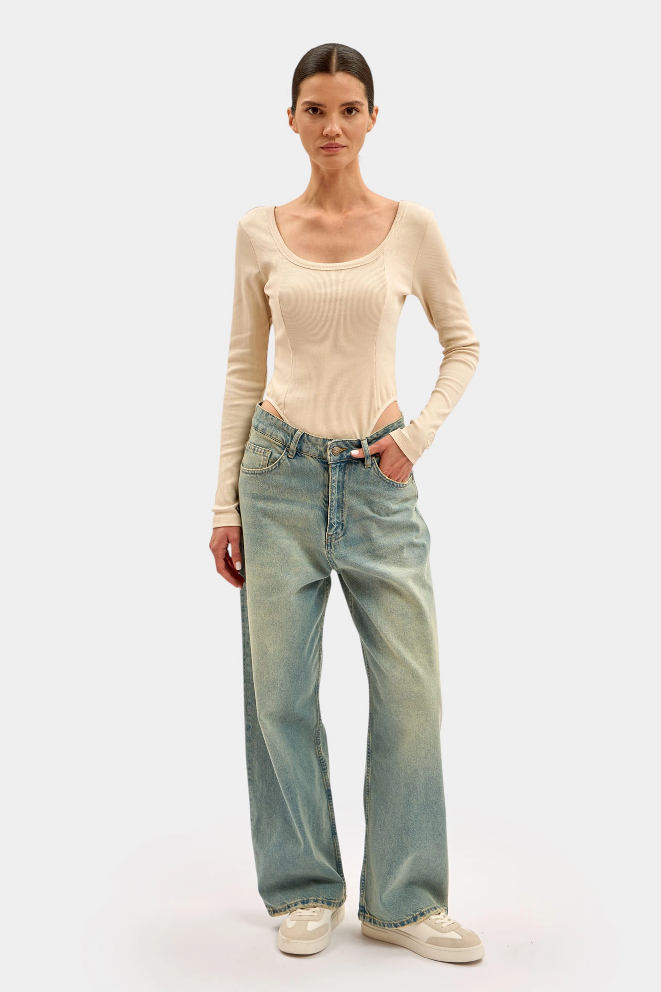 VW-FAT-20-525 боди van mich 