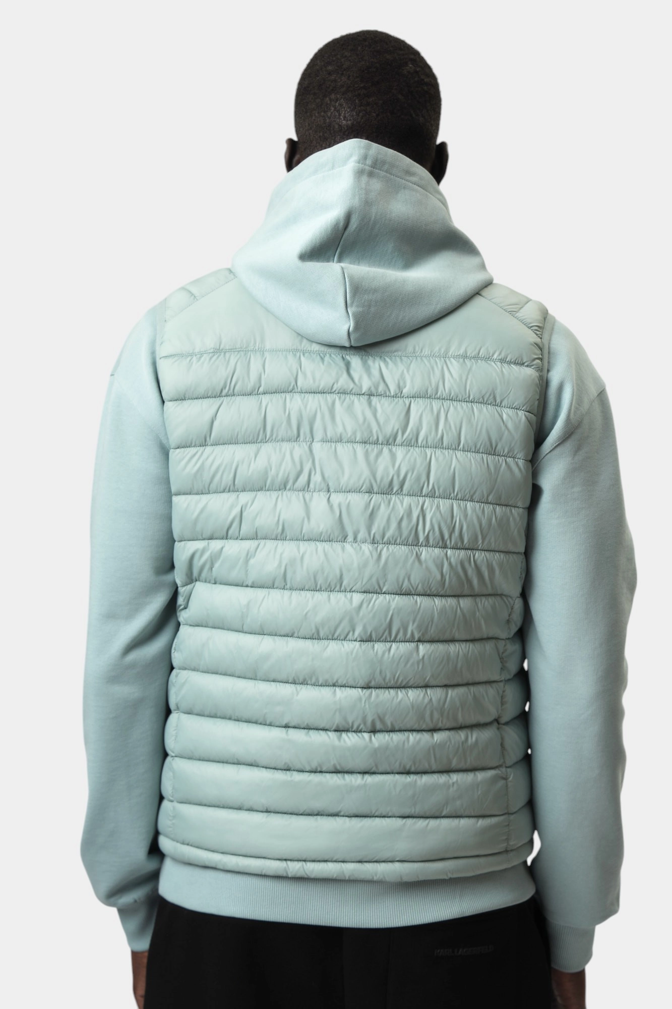 551590_505711 Жилет Karl Lagerfeld Голубой