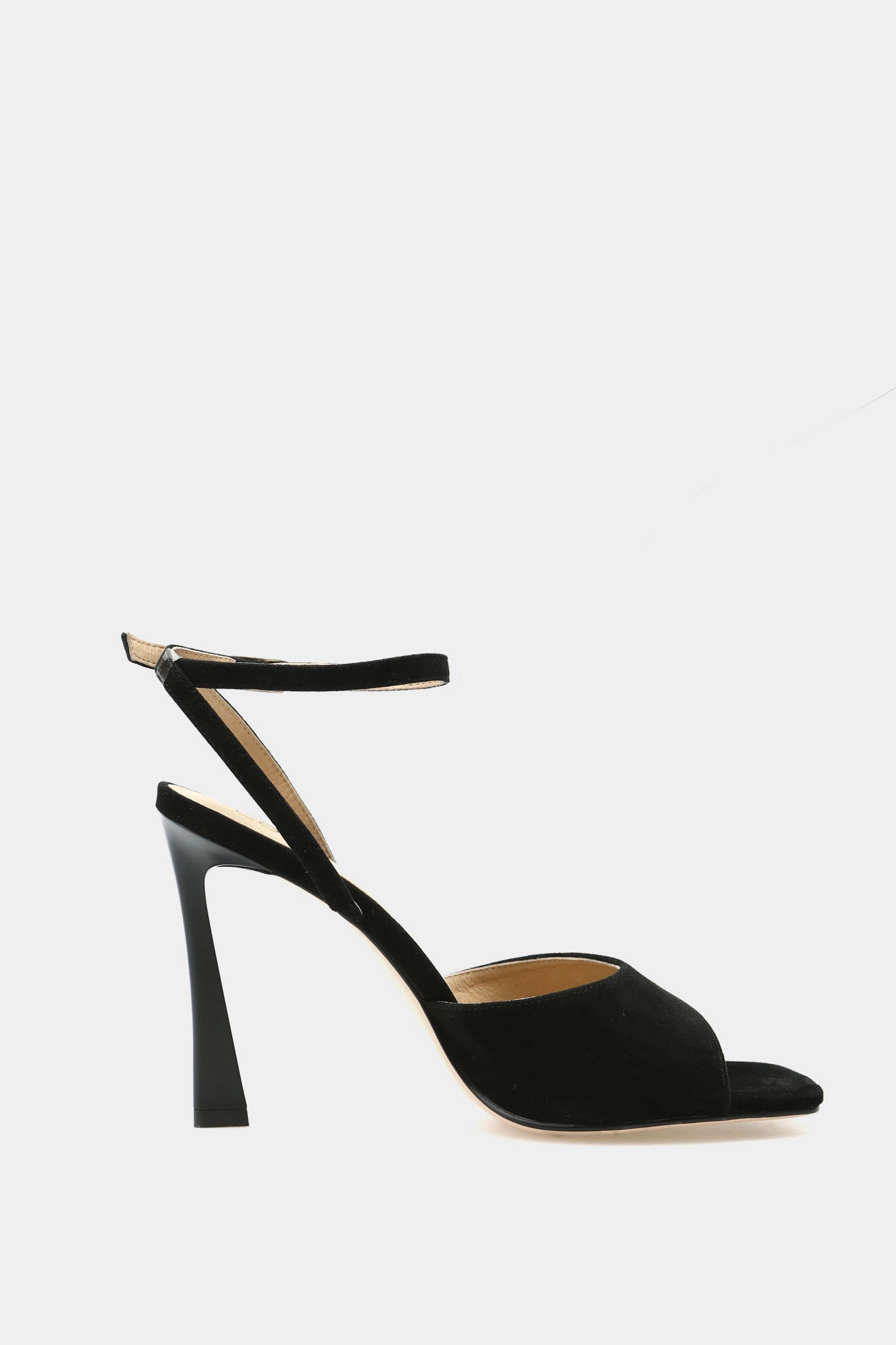 CJZ1_1118-2 Босоножки Marc Cony Черный