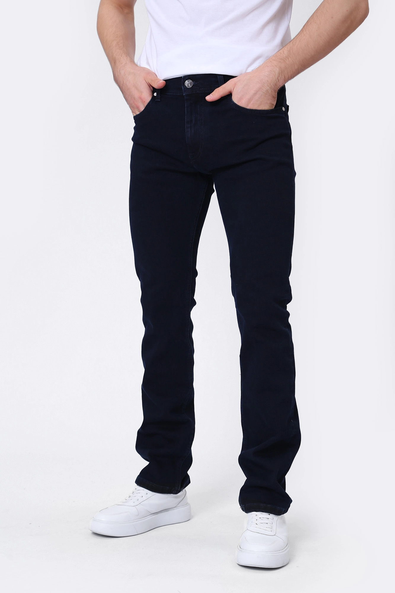 524830_26584 Джинсы Karl Lagerfeld Синий