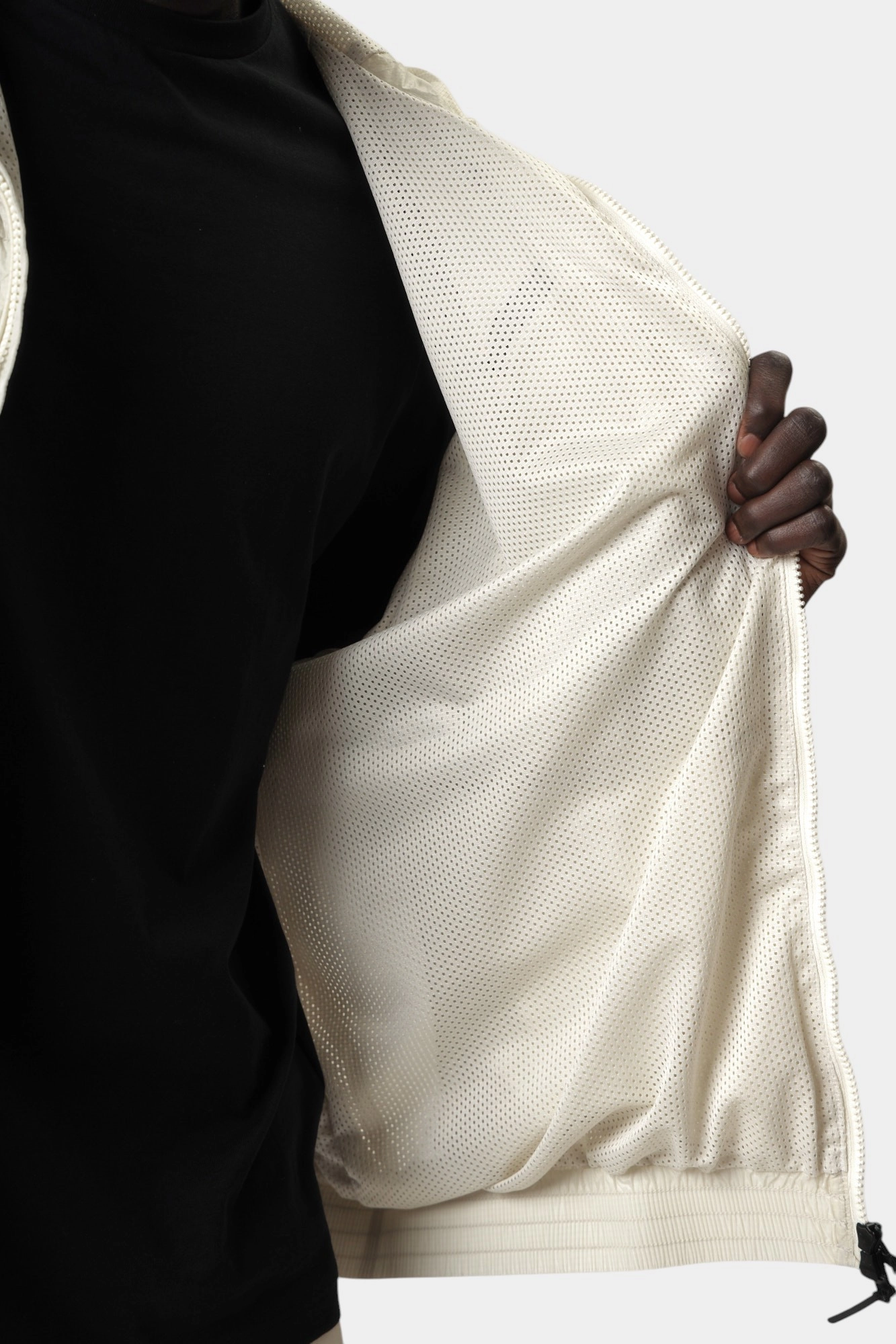 7M000330_AF13149 Ветровка EA7 Бежевый