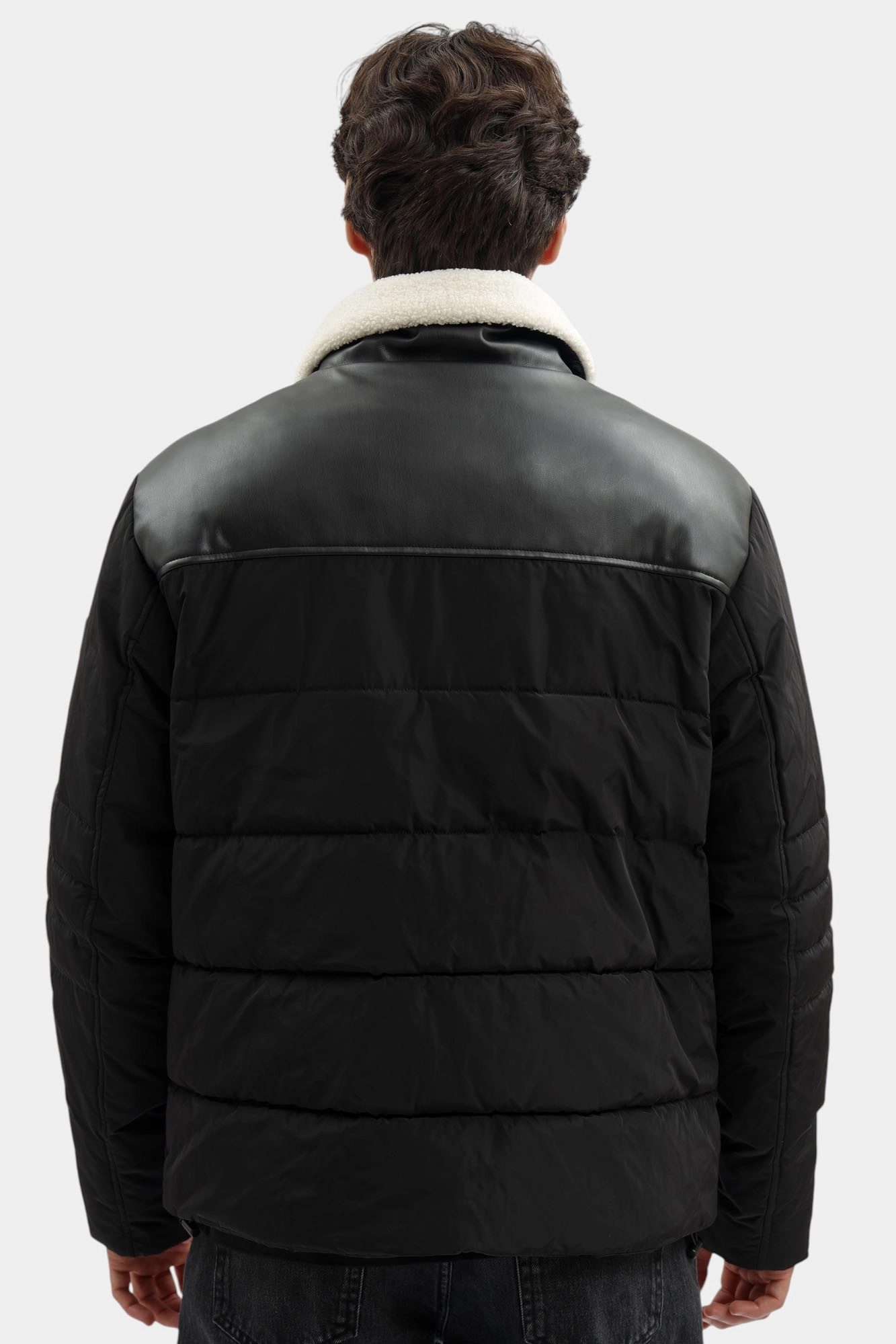 554501_505001 Куртка пуховая Karl Lagerfeld Черный