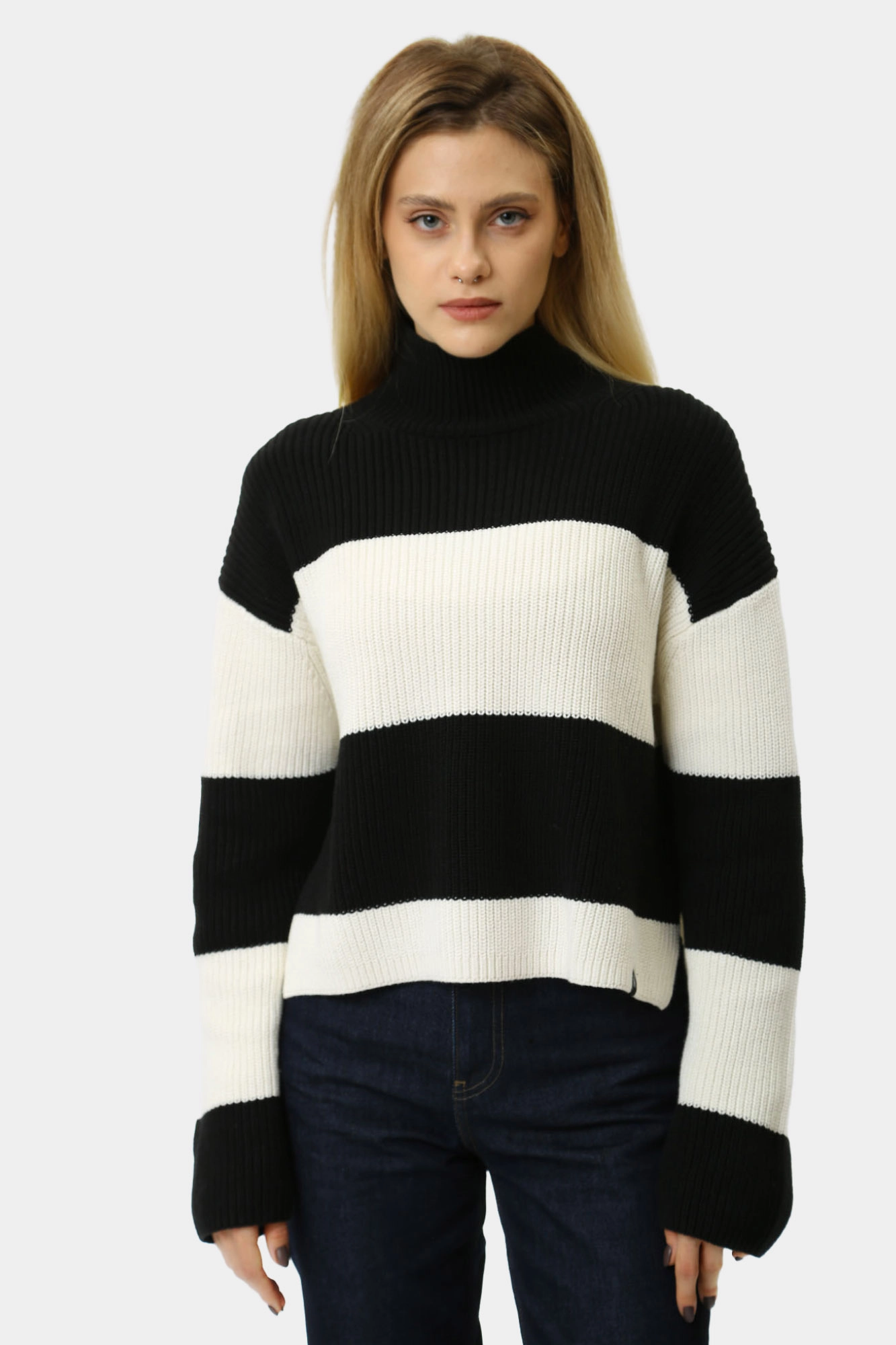 J20J224227 свитер calvin klein jeans