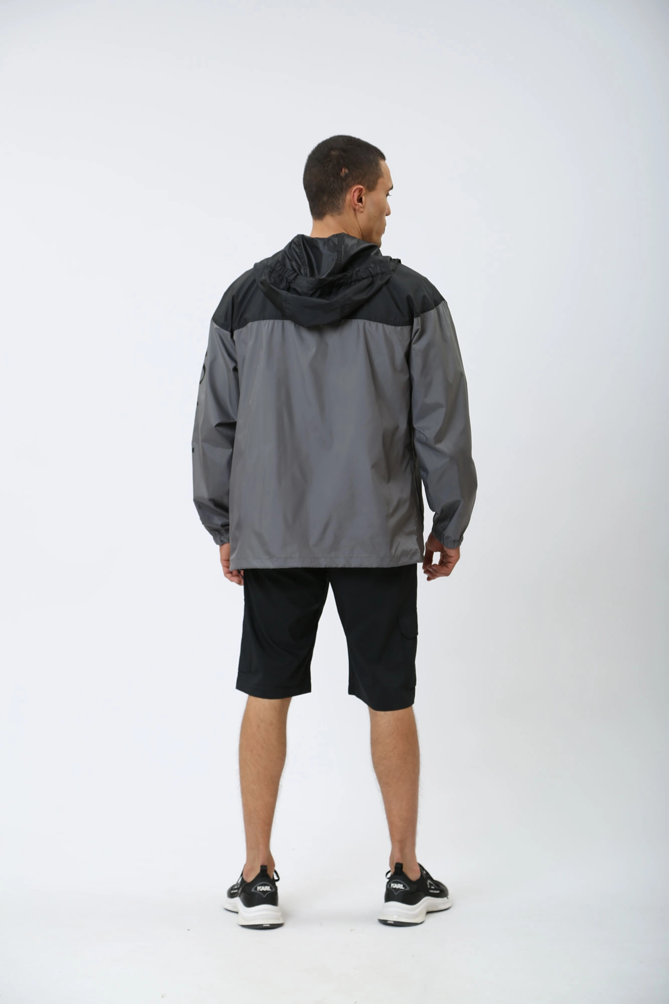 1988711 Ветровка Columbia Серый