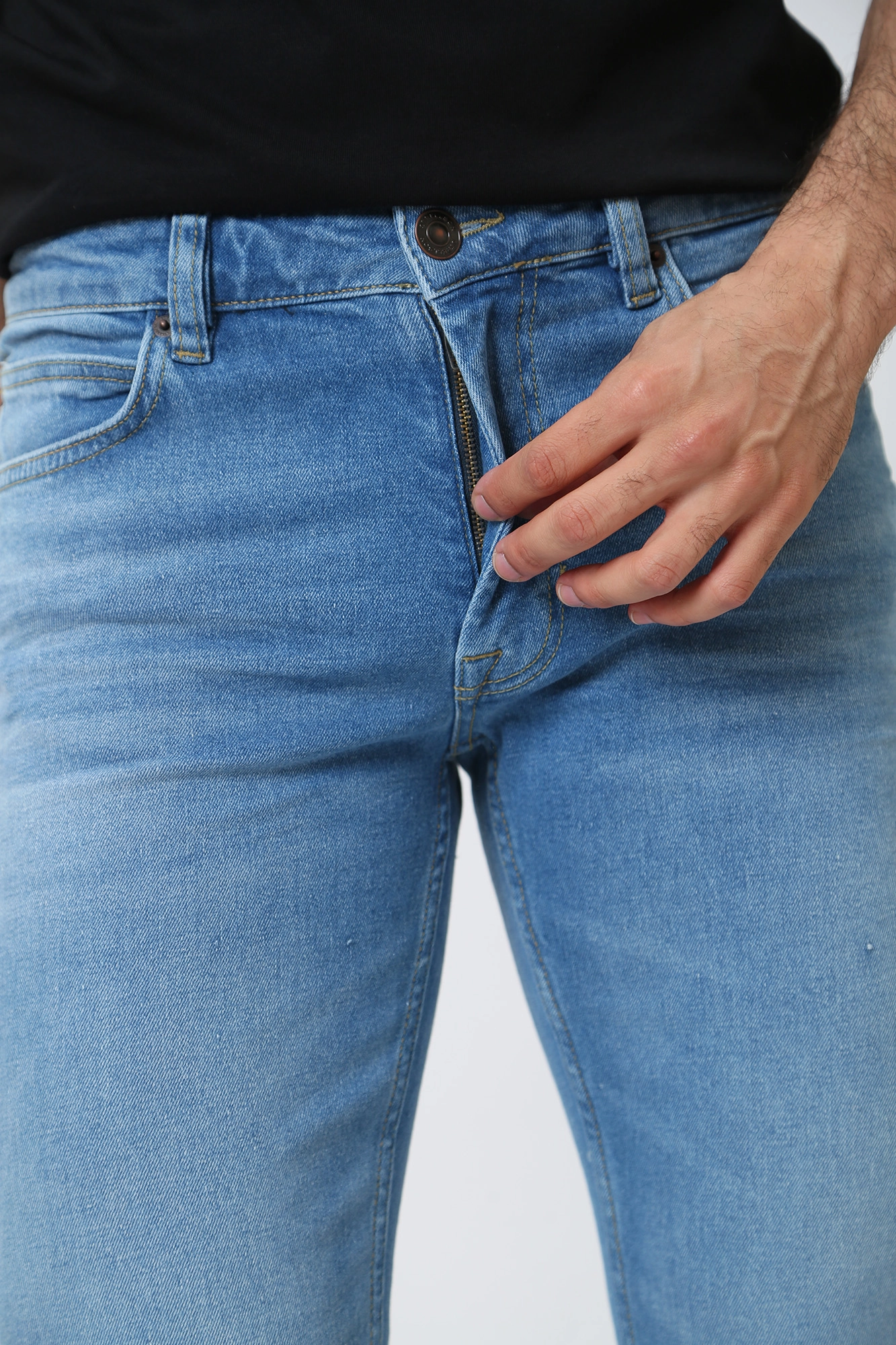 30037222_10015829 Джинсы Strellson Синий