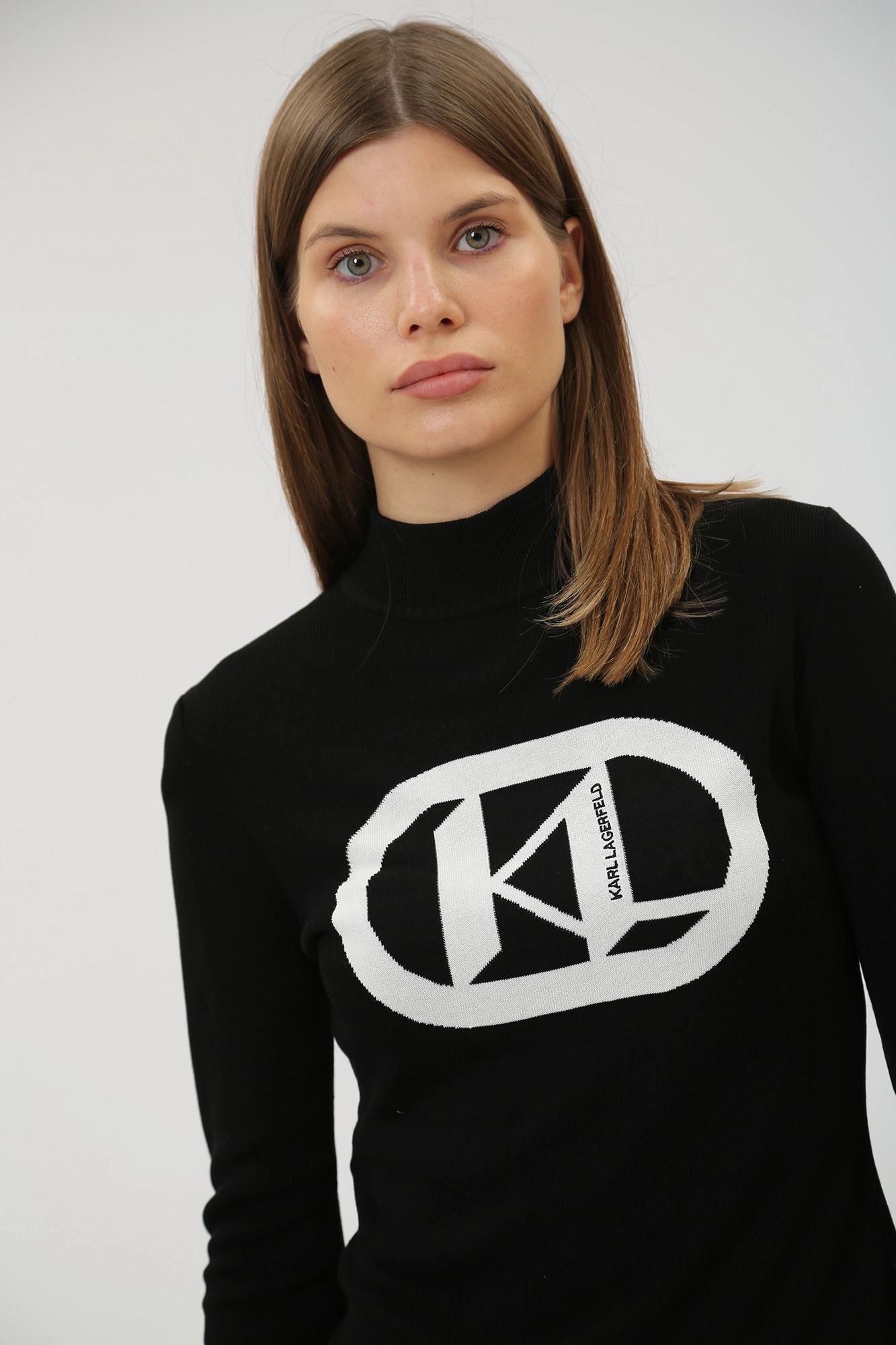 235W2000 водолазка karl lagerfeld 