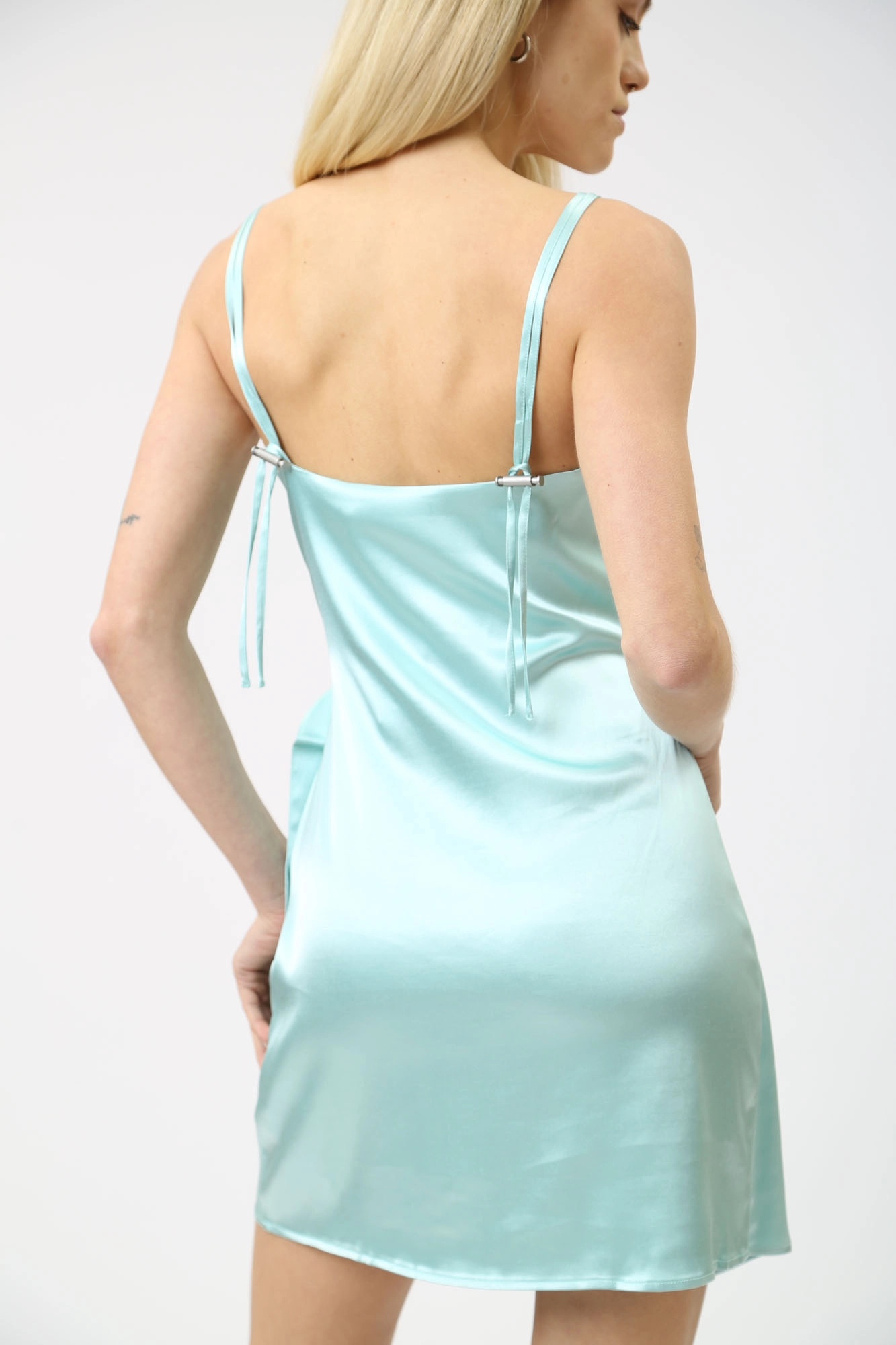J20J222662 платье calvin klein jeans 