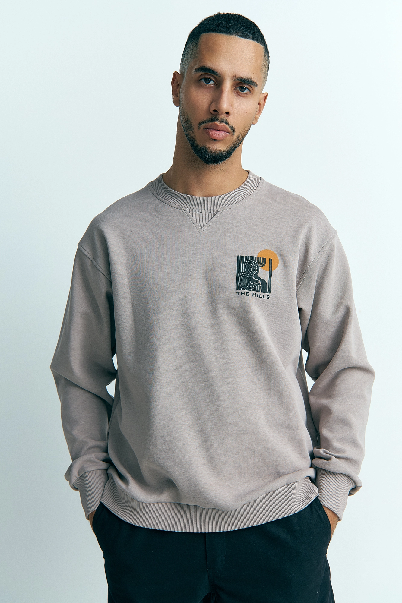 M-232-М-21-0174 Свитшот The Hills Бежевый