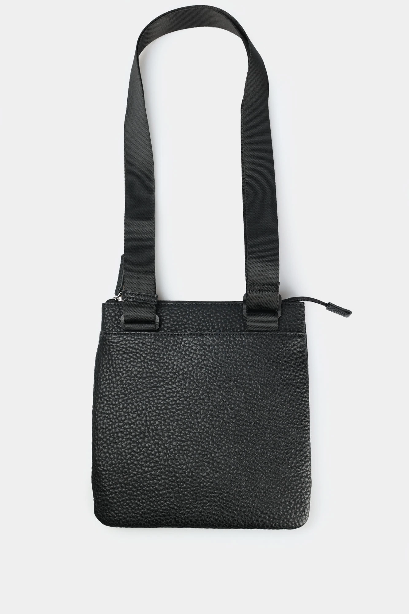 952652_CC828 Сумка Armani Exchange Черный