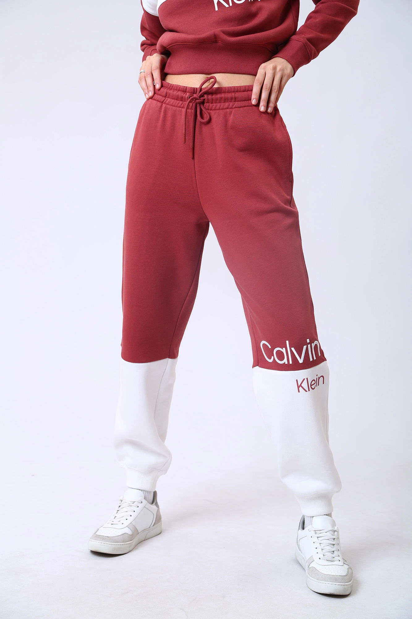 Calvin klein red jeans 2025