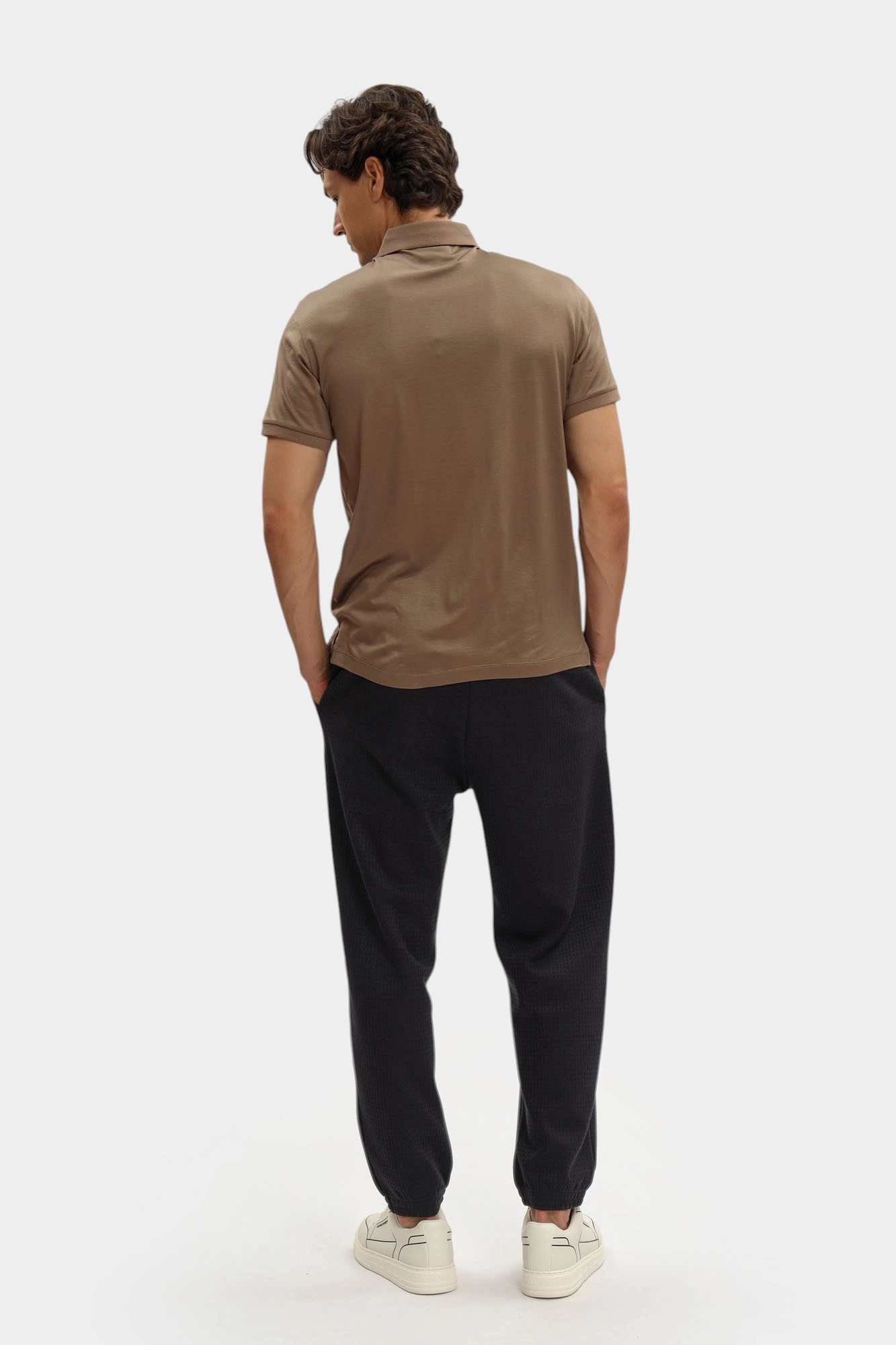 8N1F96_1JUVZ Футболка Поло Emporio Armani Коричневый