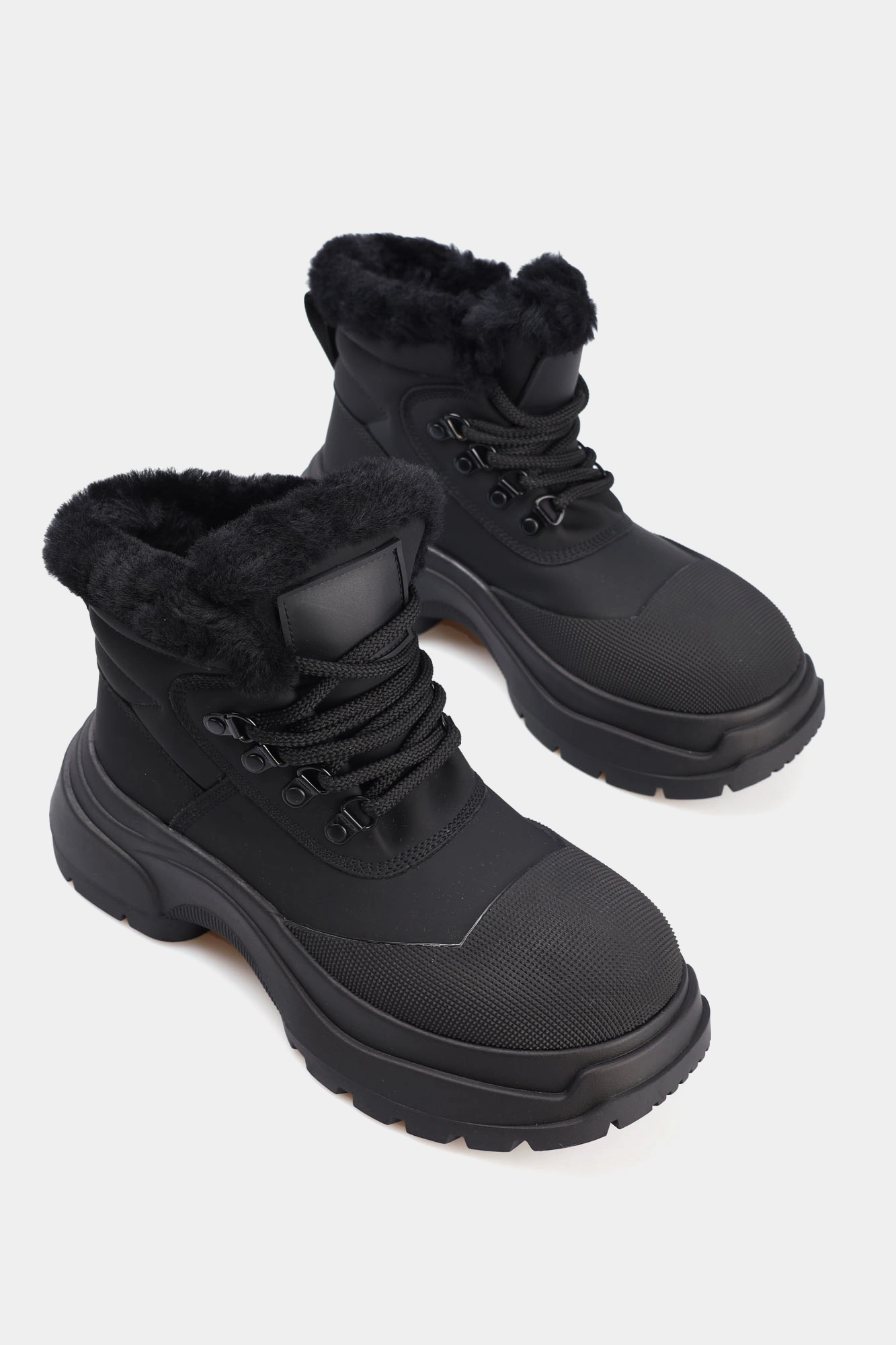 MC15641 Ботинки Marc Cony Черный