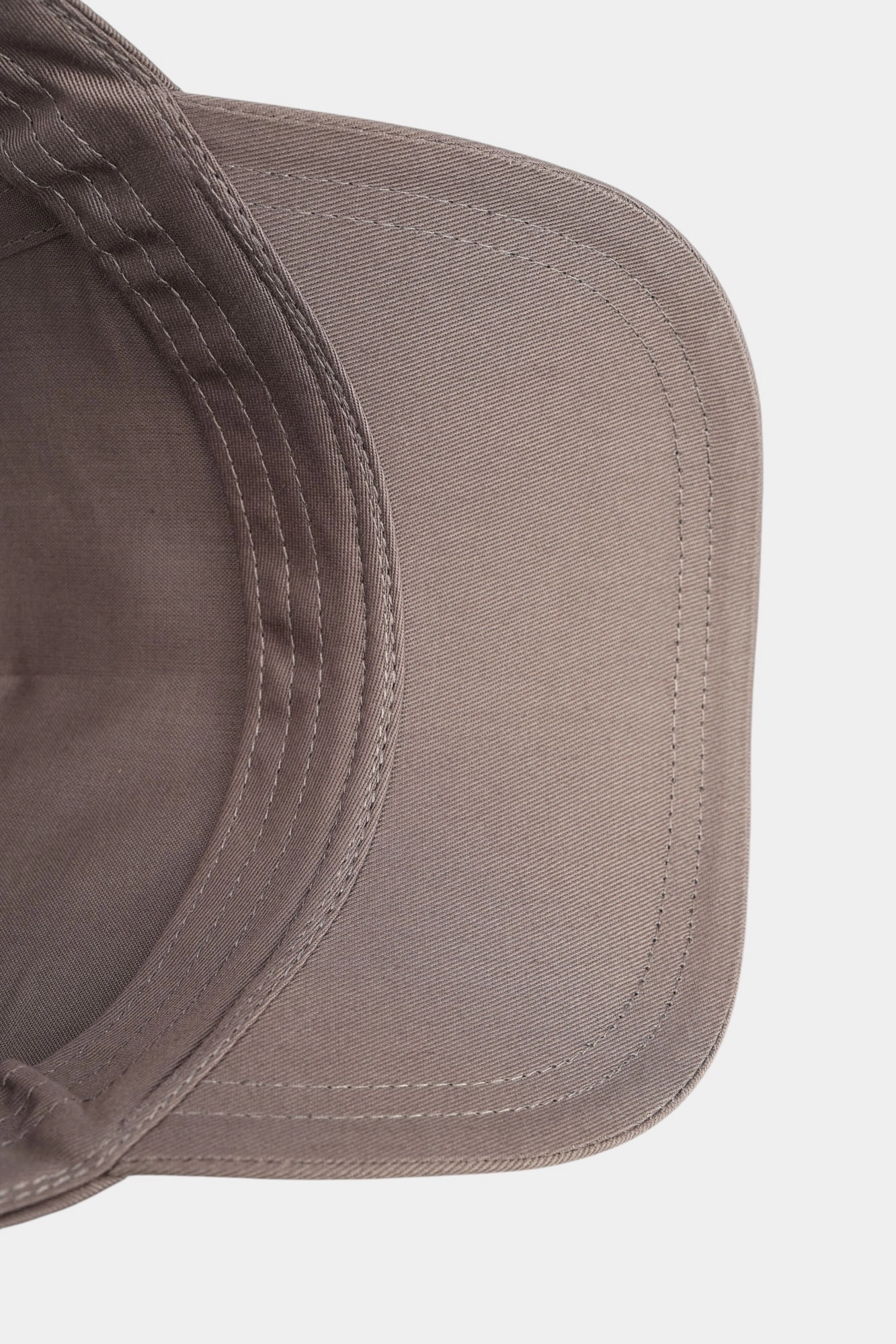 XM001694_AF15502 Кепка Armani Exchange Серый