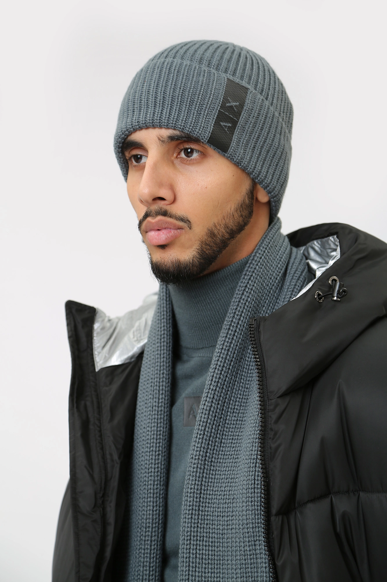 954667_3F307 Шапка Armani Exchange Зеленый