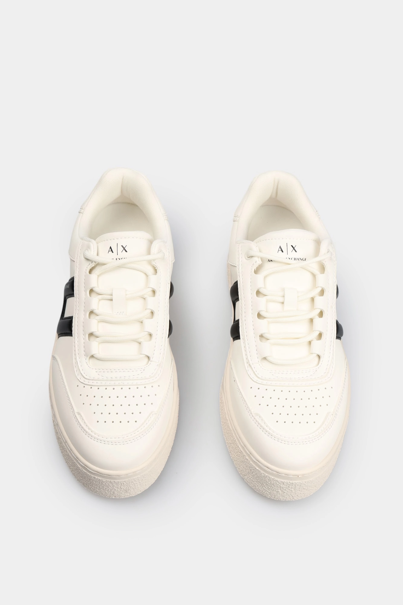 XM001936_AF17449 Кеды Armani Exchange Белый