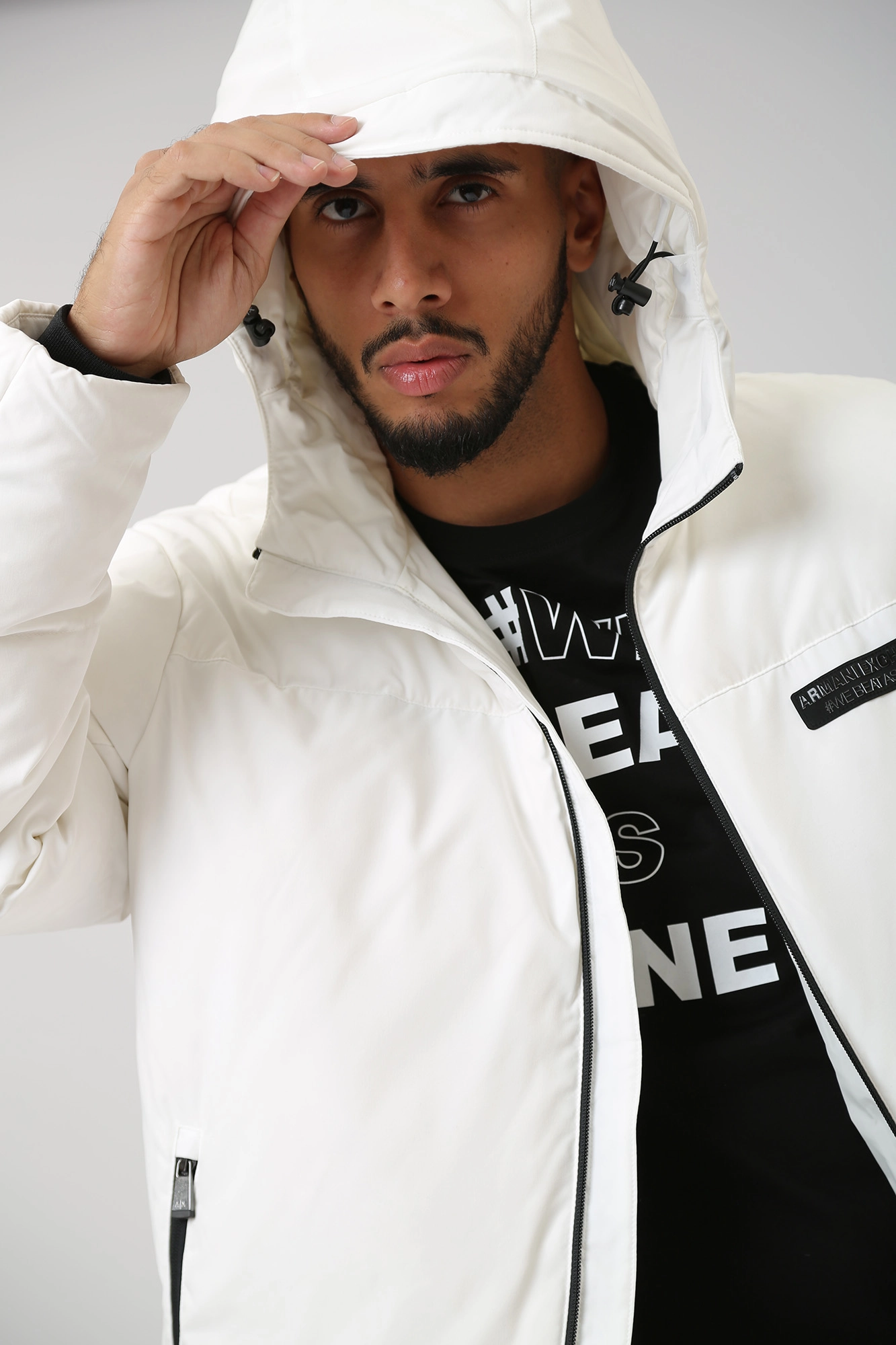 6RZB03_ZNICZ Куртка пуховая Armani Exchange Белый