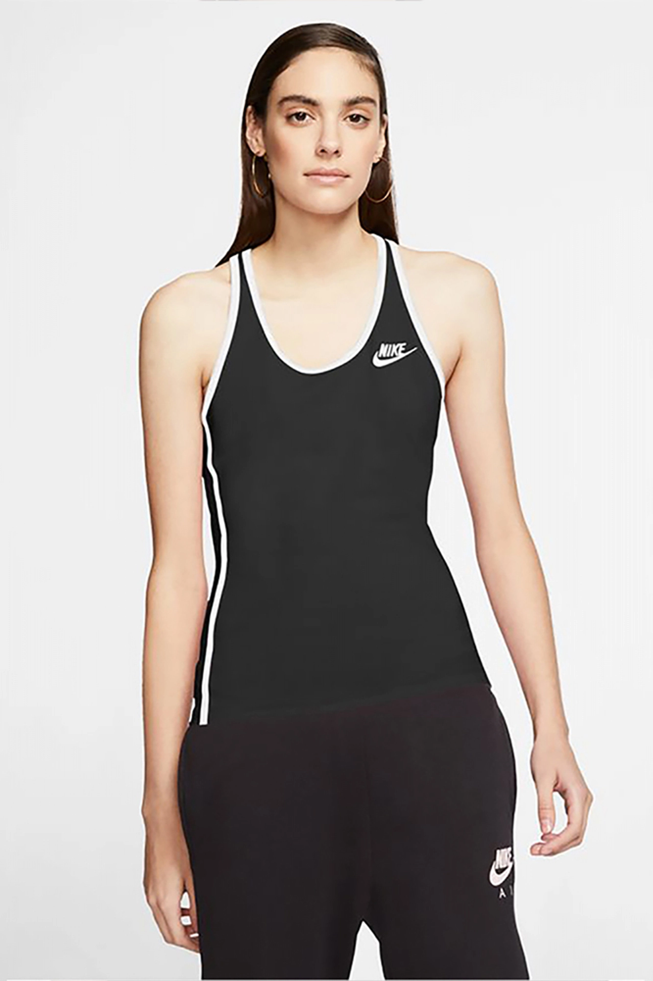 Nike heritage sportswear outlet