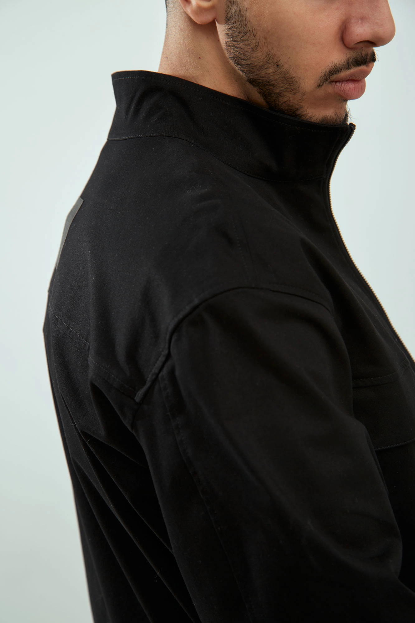 M-241-TH-56-0001 Ветровка The Hills Черный