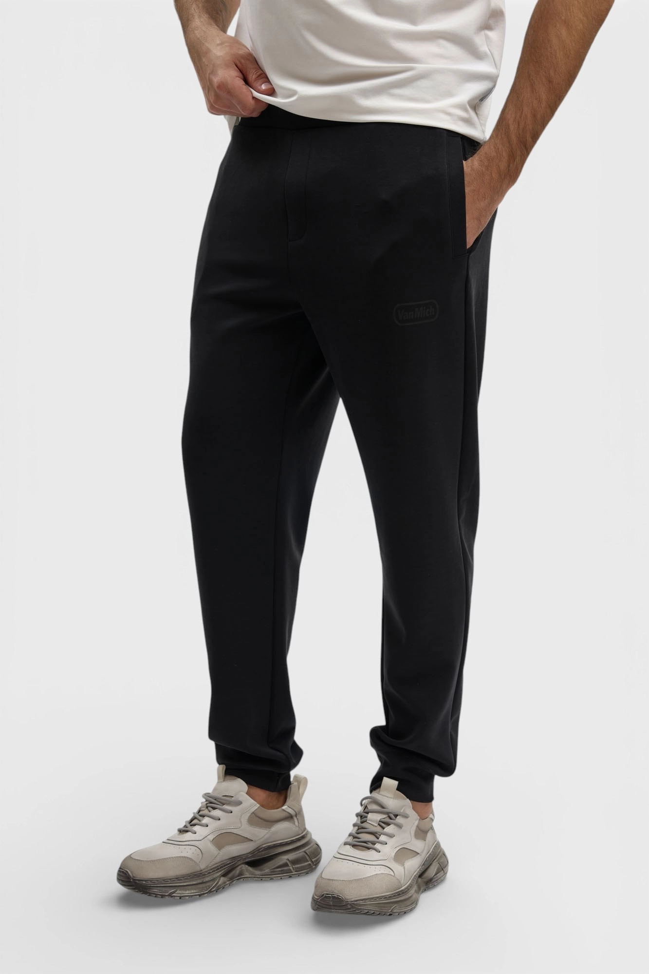 VM-OMA-33-603 Брюки спортивные Van Mich Черный
