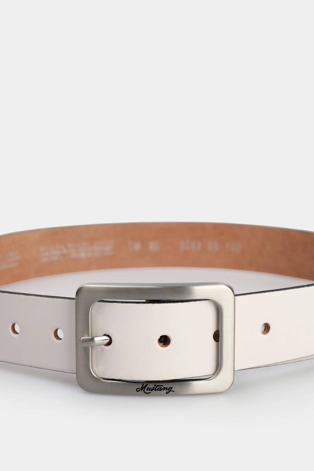 MW3068L25 Ремень Mustang Белый