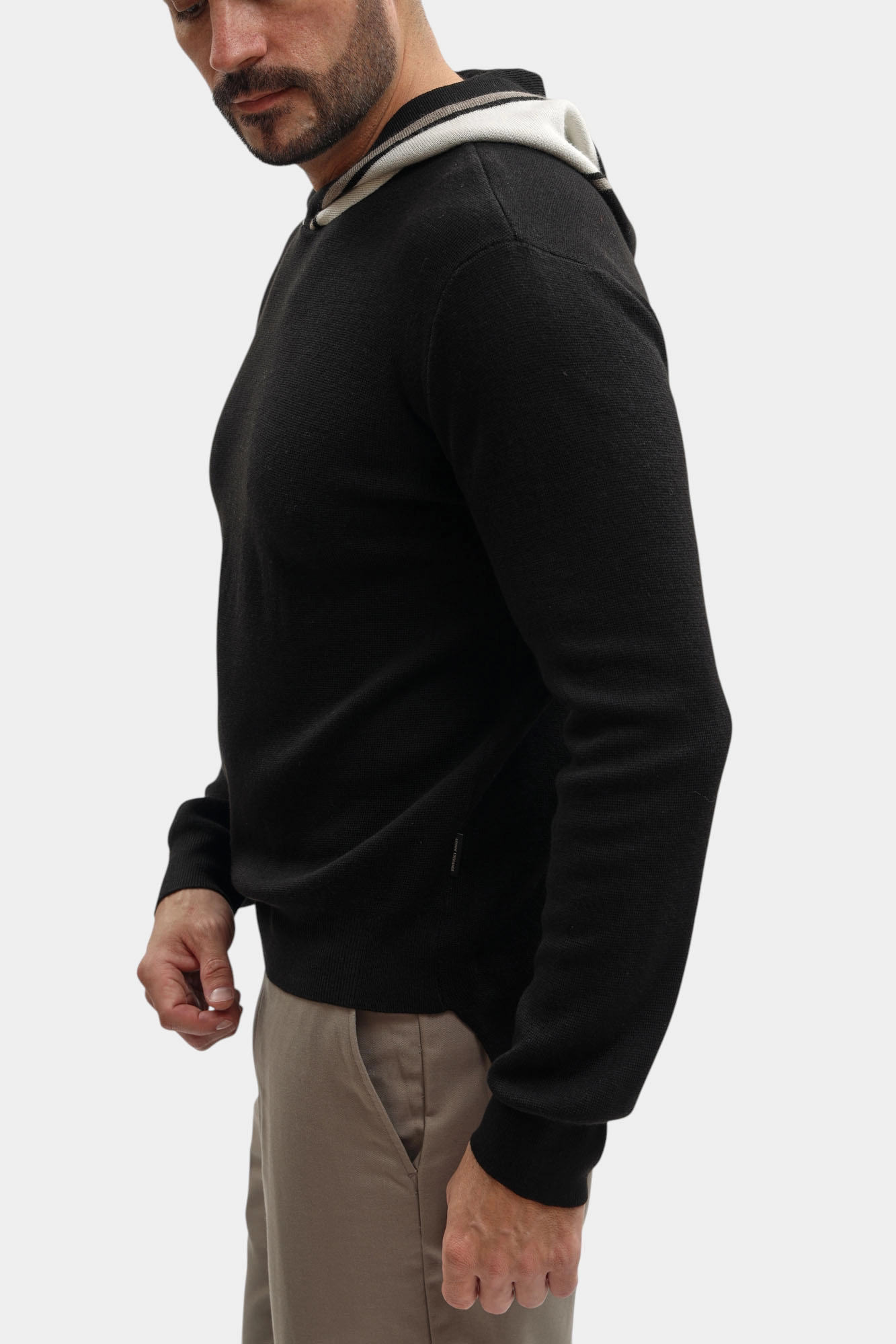 XM001812_AF11965 Худи Armani Exchange Черный