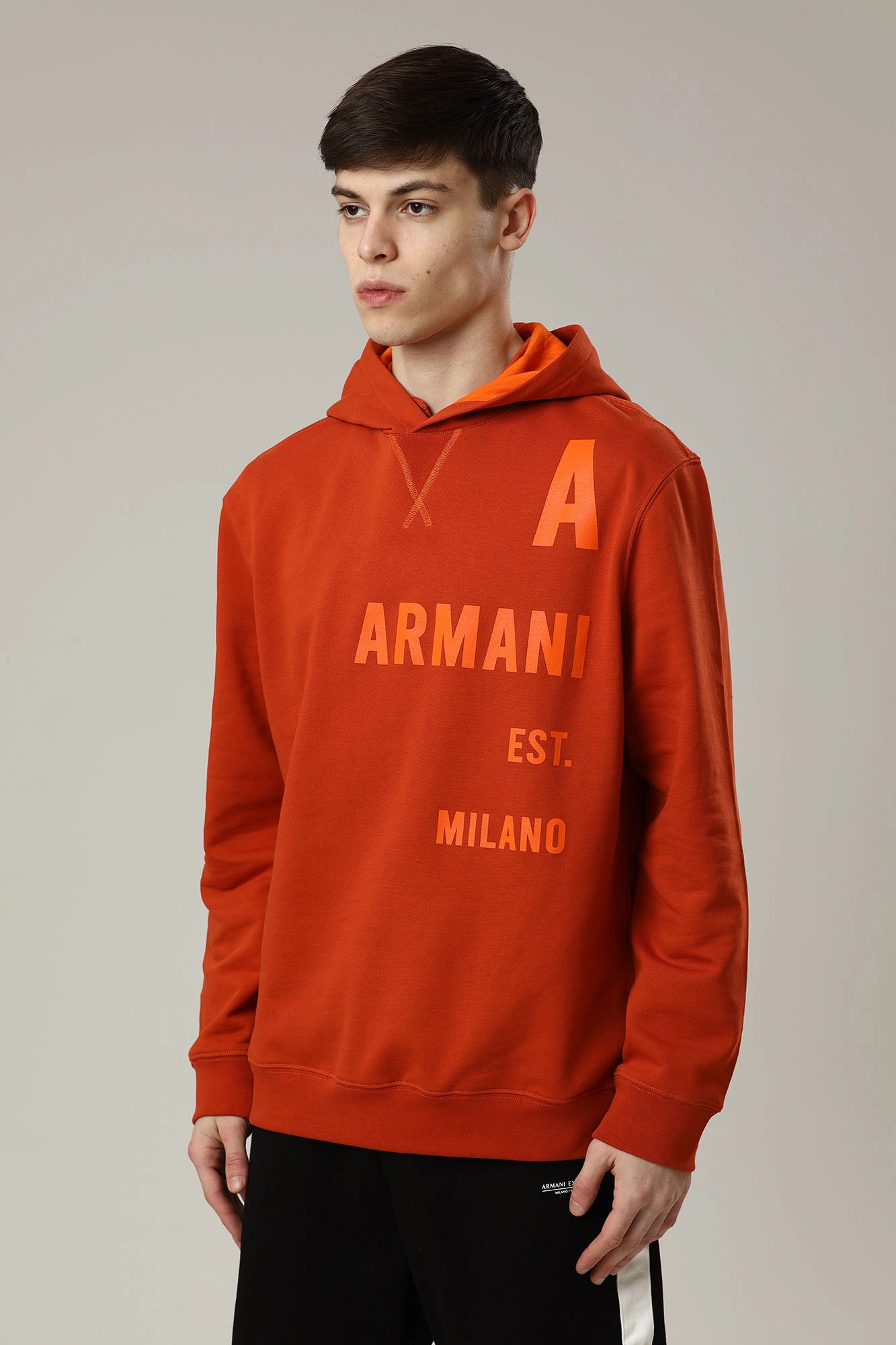 3LZMBA_ZJ6RZ Худи Armani Exchange Оранжевый