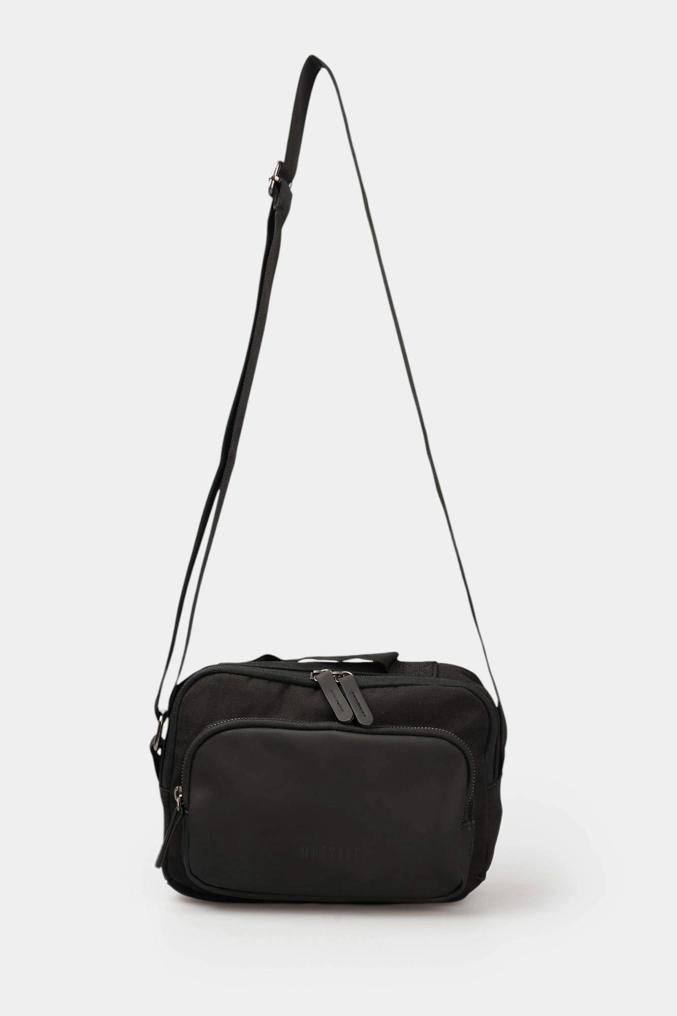 45.1194 Сумка Mustang Черный