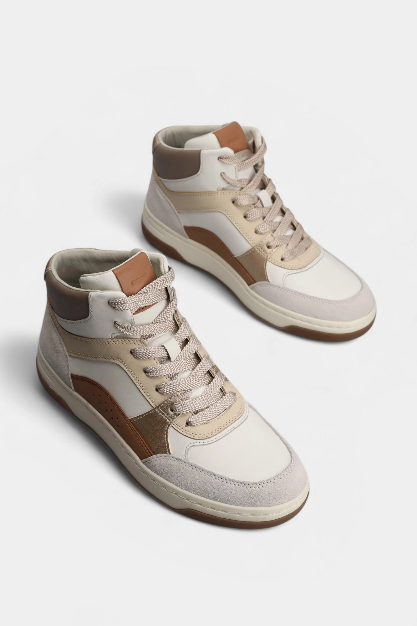 D564QA08522 Ботинки Geox Белый