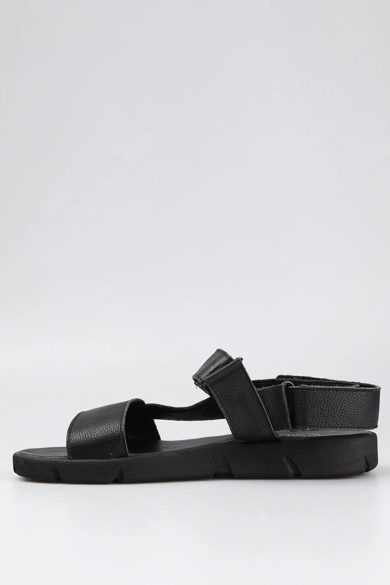 2291764BA Сандалии Marc Cony Черный