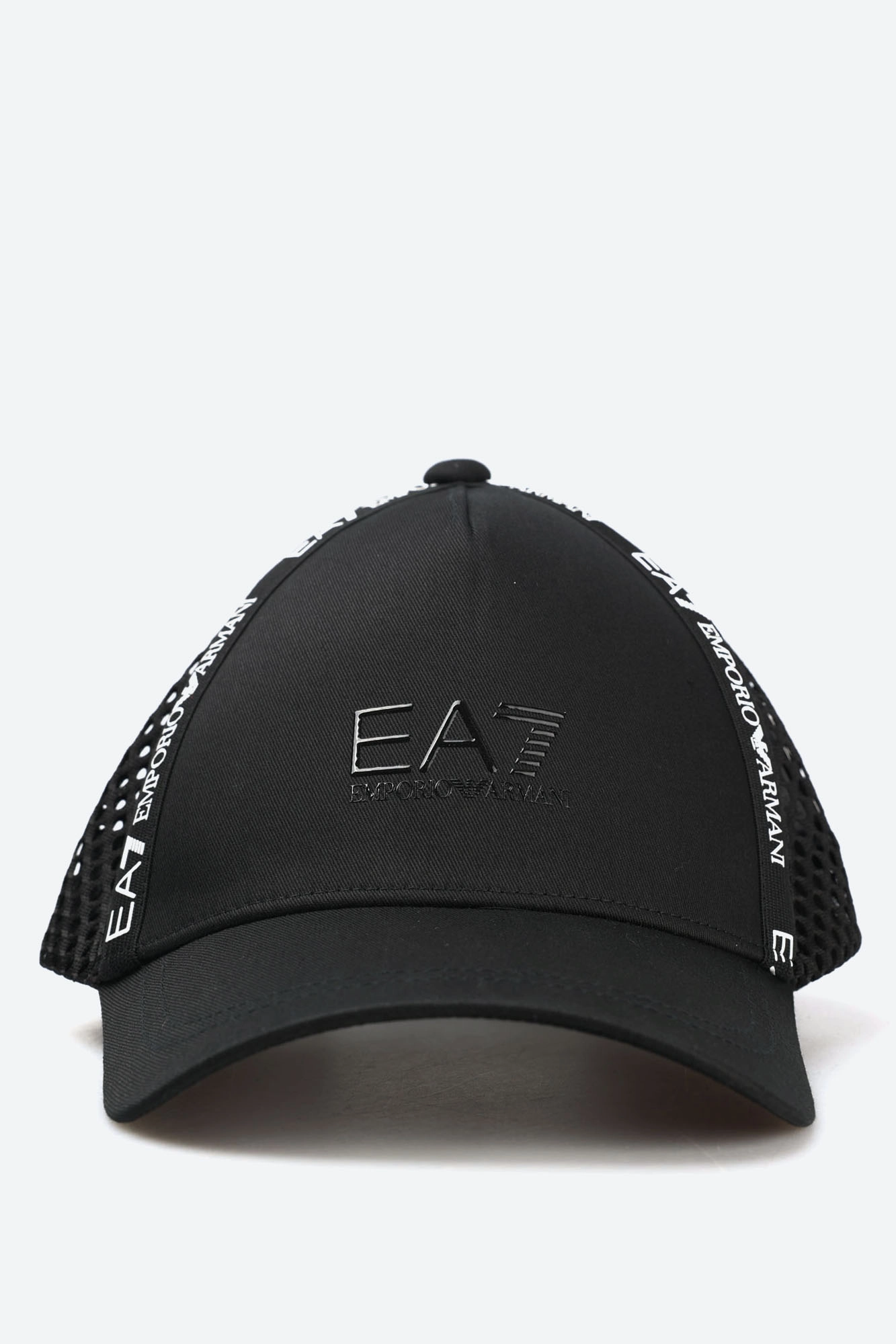 240146_4R106 Кепка EA7 Черный