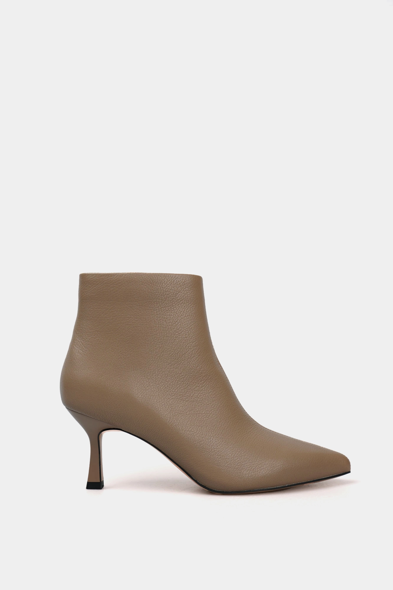 S8-88-650 Ботинки Graciana 
